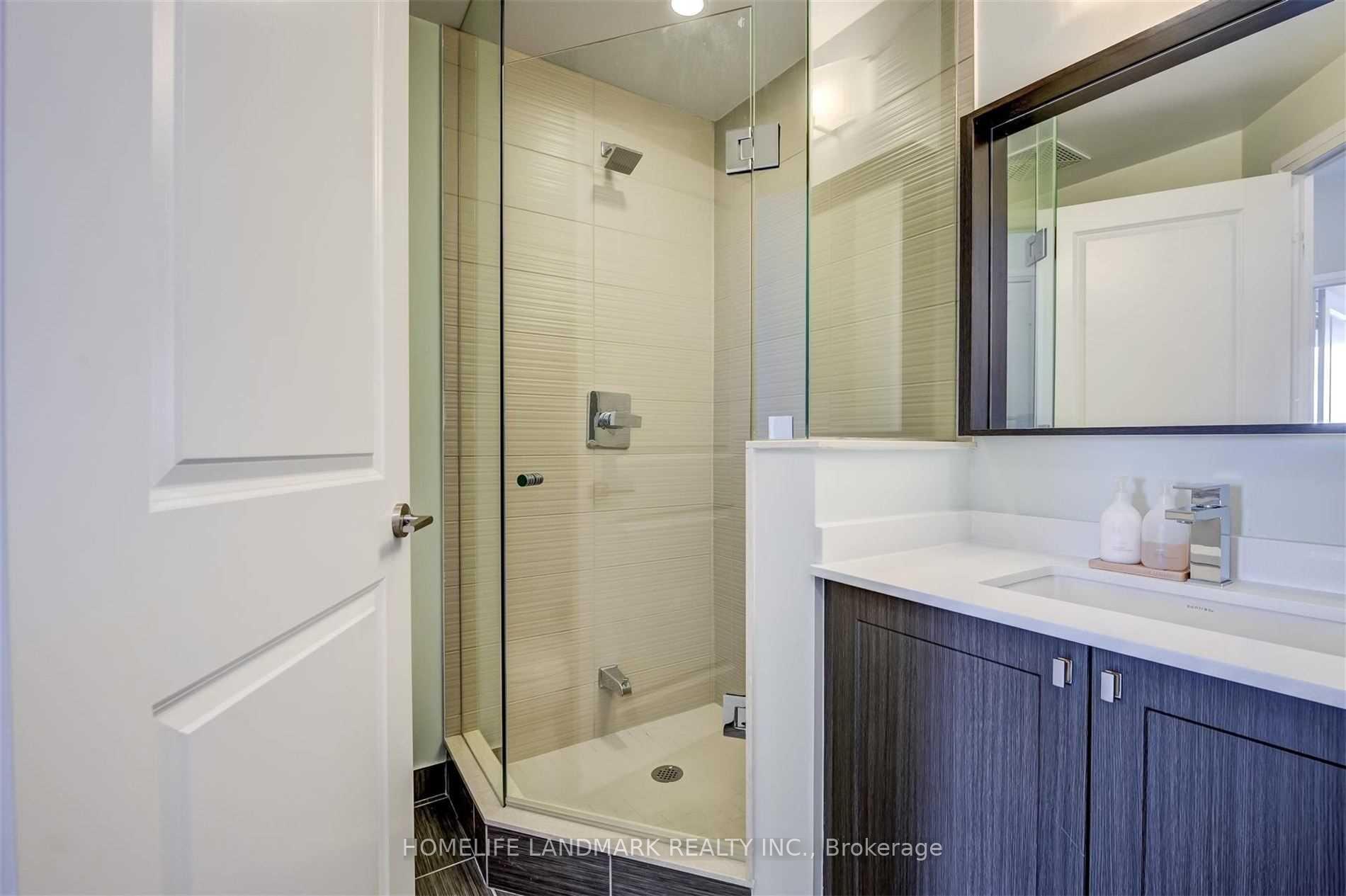 Photo 11 of Unit 907, 7890 Bathurst Street, Vaughan, Beverley Glen — HOMEH