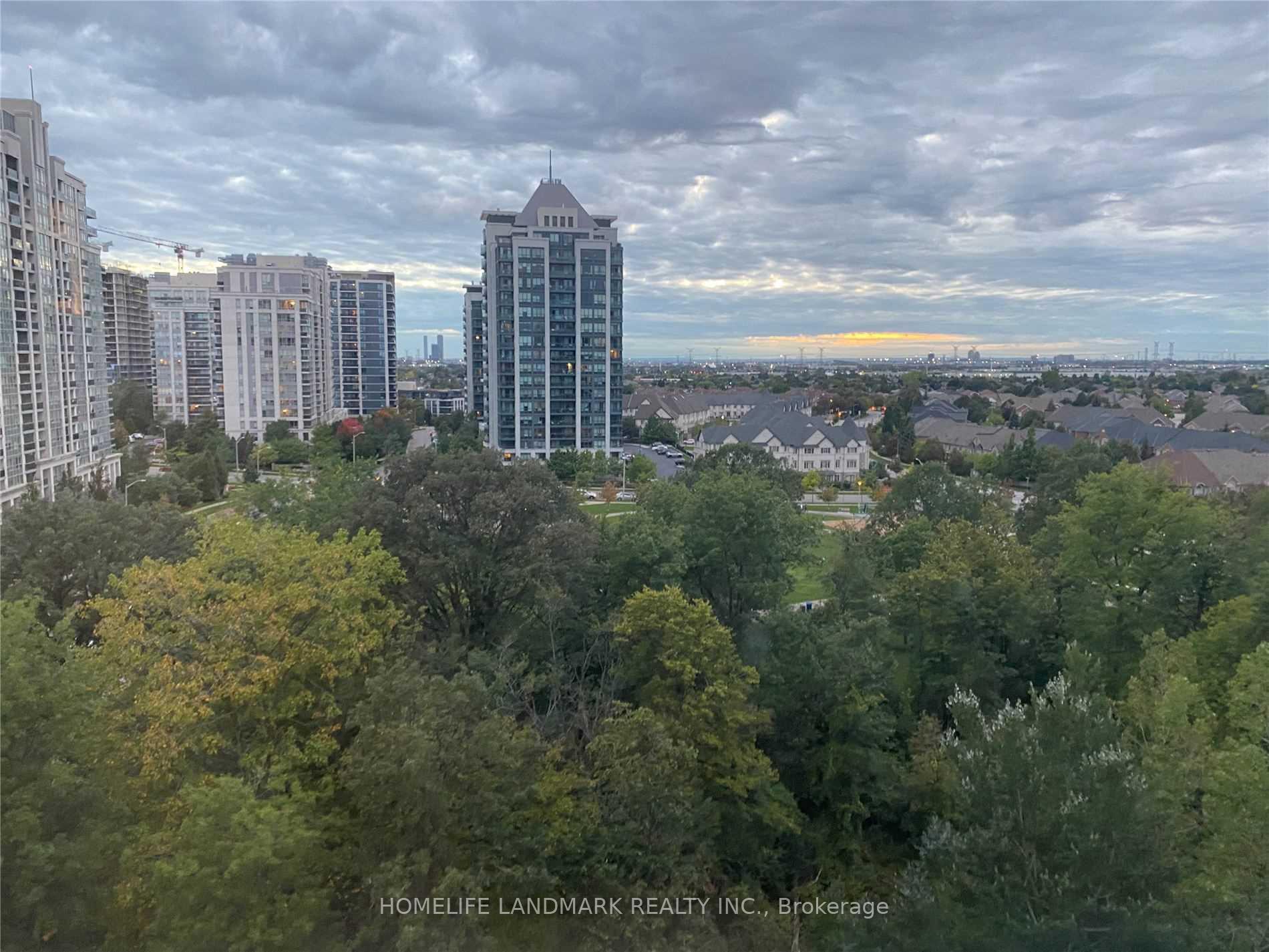 Photo 14 of Unit 907, 7890 Bathurst Street, Vaughan, Beverley Glen — HOMEH