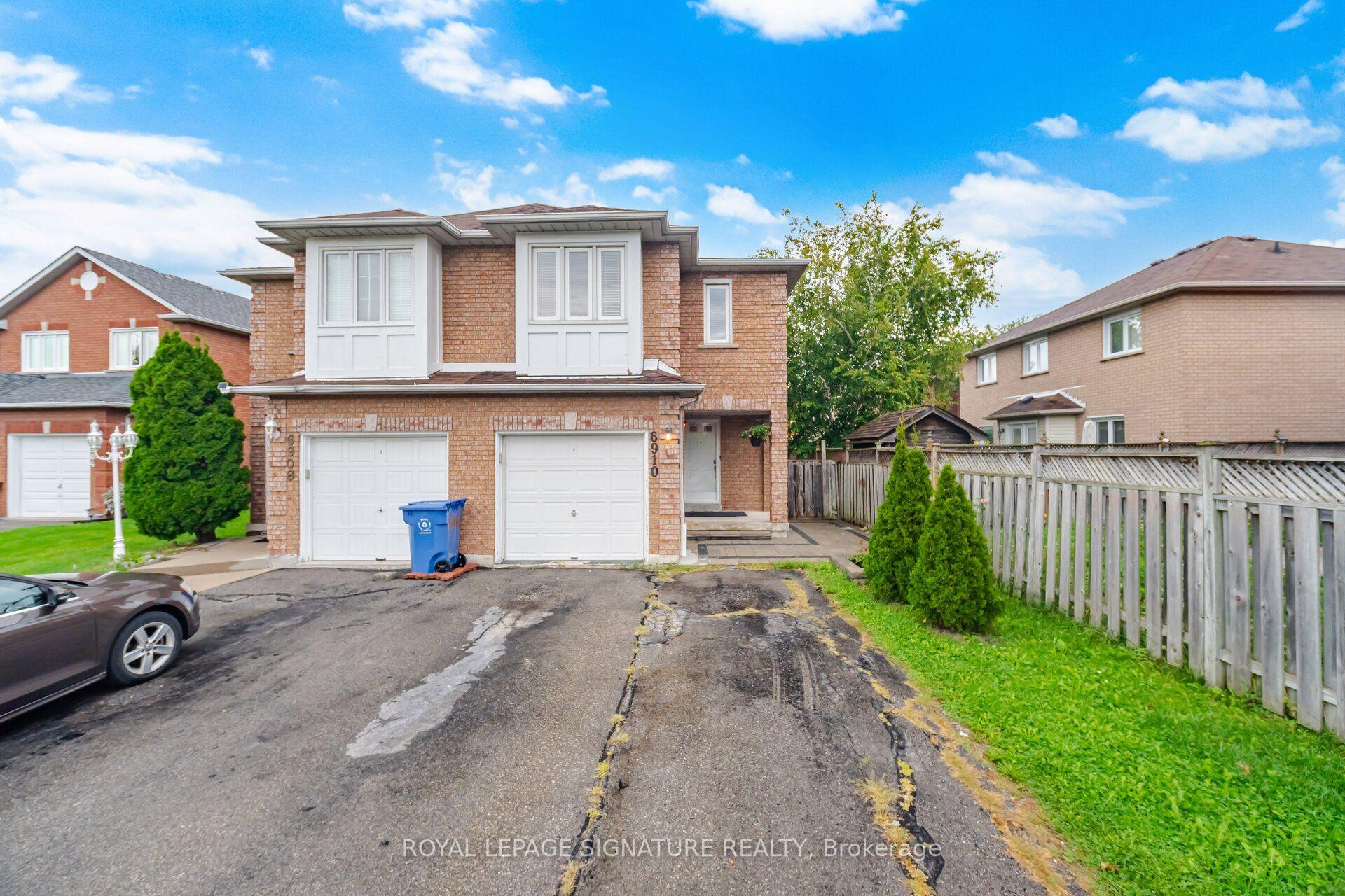 Photo 2 of 6910 Bansbridge Crescent, Mississauga, Lisgar — HOMEH