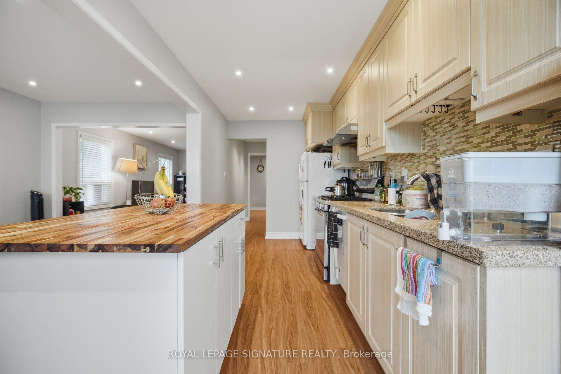 Photo 14 of 6910 Bansbridge Crescent, Mississauga, Lisgar — HOMEH