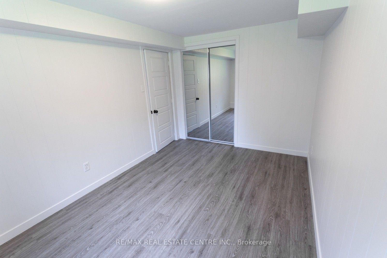 Photo 10 of 391 Tamarack Drive, Waterloo, Lakeshore Village — HOMEH
