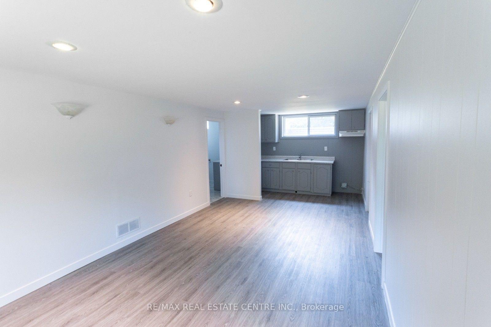 Photo 13 of 391 Tamarack Drive, Waterloo, Lakeshore Village — HOMEH