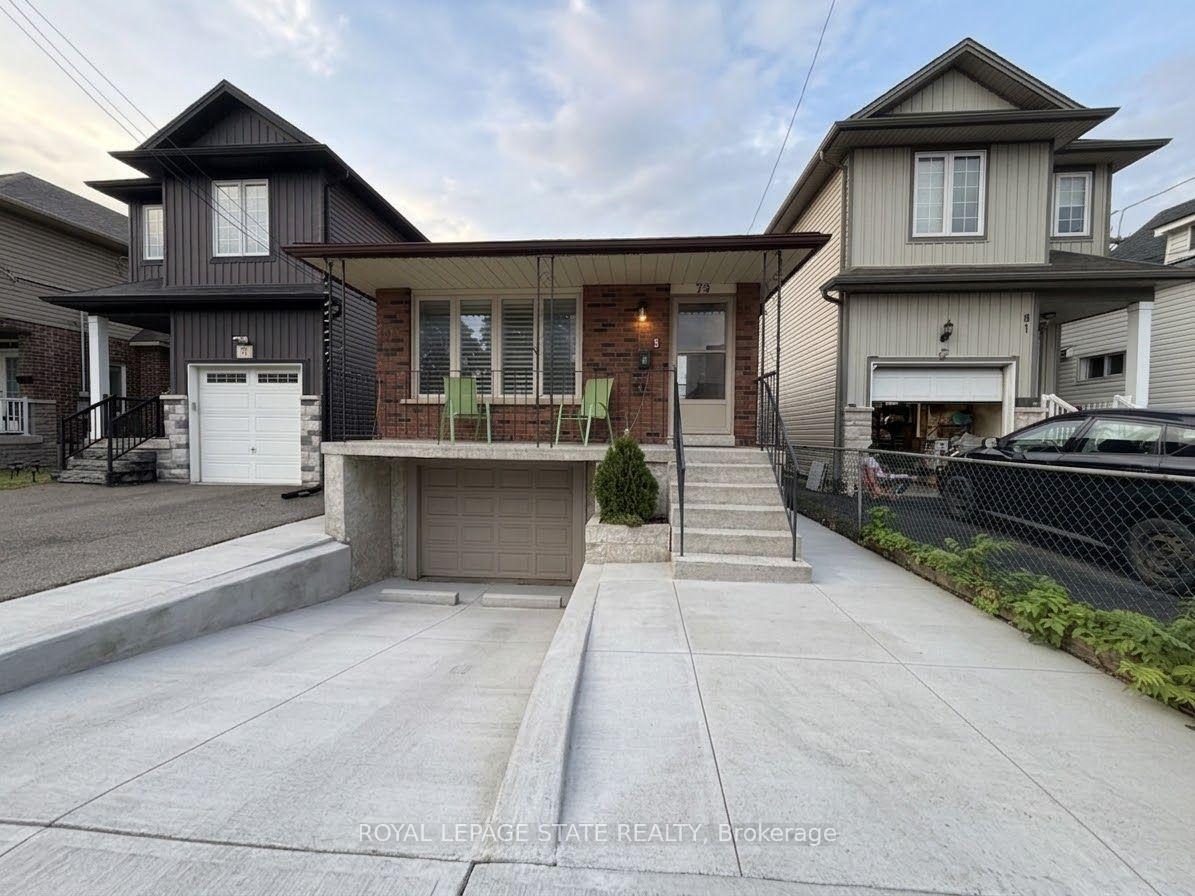 Photo 2 of 79 Edinburgh Avenue, Hamilton, Crown Point — HOMEH