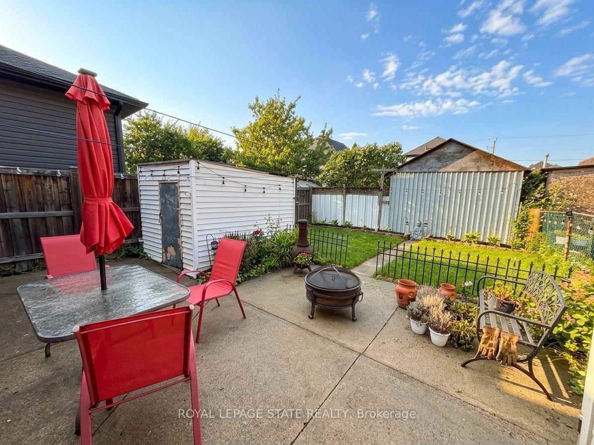 Photo 5 of 79 Edinburgh Avenue, Hamilton, Crown Point — HOMEH