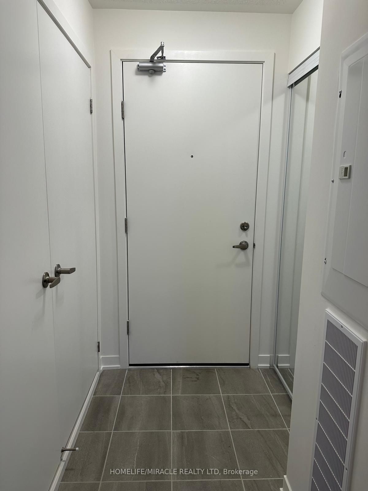 Photo 14 of Unit 116, 1525 Kingston Road, Pickering, Town Centre — HOMEH