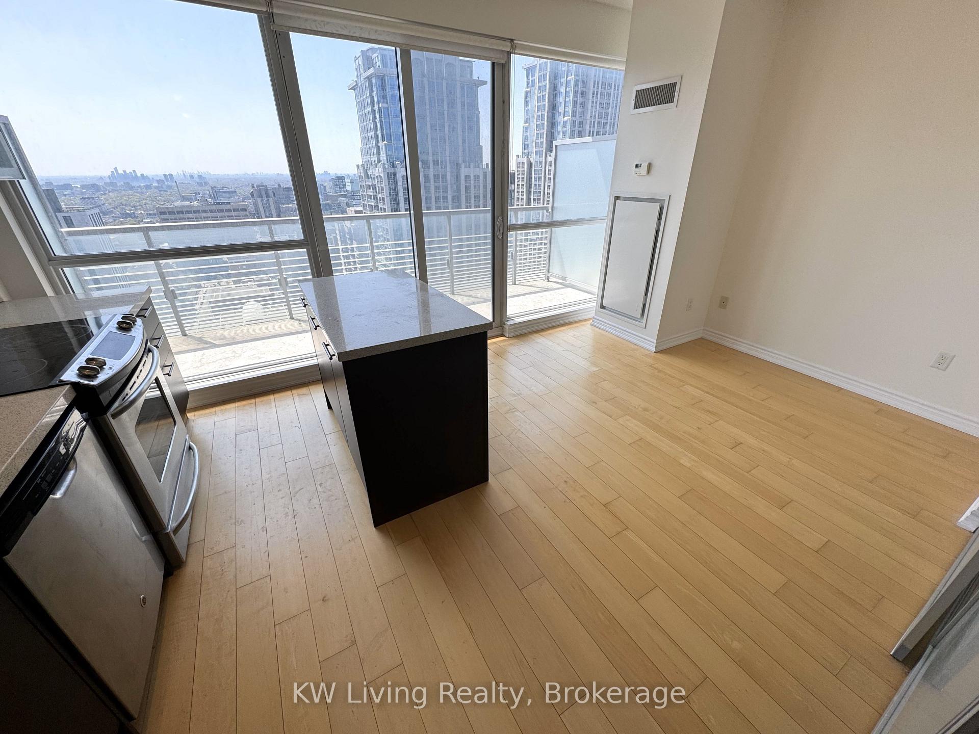 Photo of Unit 3614, 386 Yonge Street