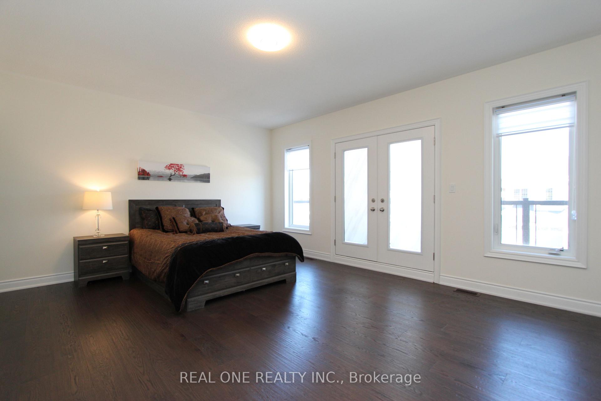 Photo 33 of 108 Silk Twist Drive, East Gwillimbury, Holland Landing — HOMEH