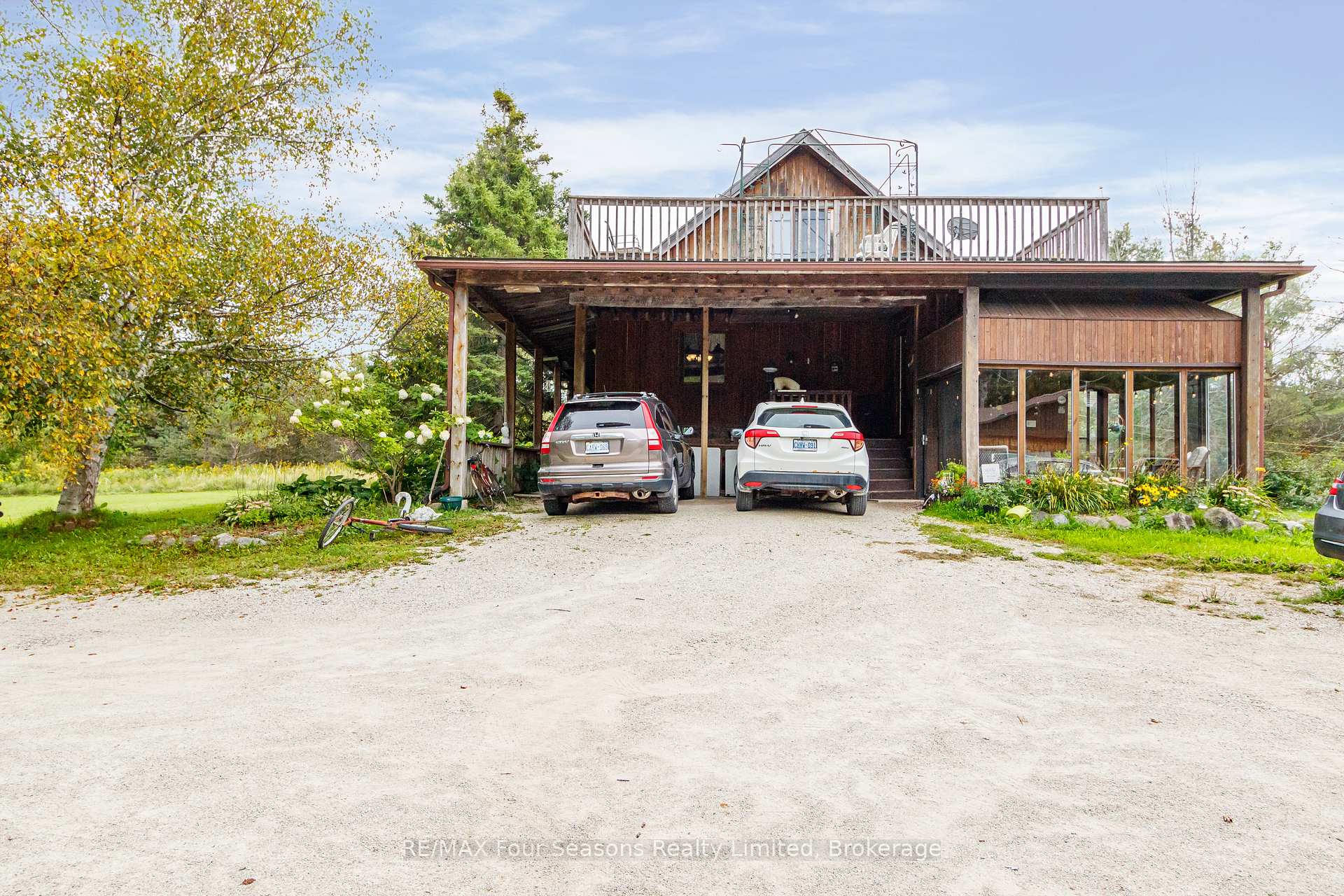 Photo 48 of 1040 15/16 Sunnidale Side Road S, Clearview, Rural Clearview — HOMEH