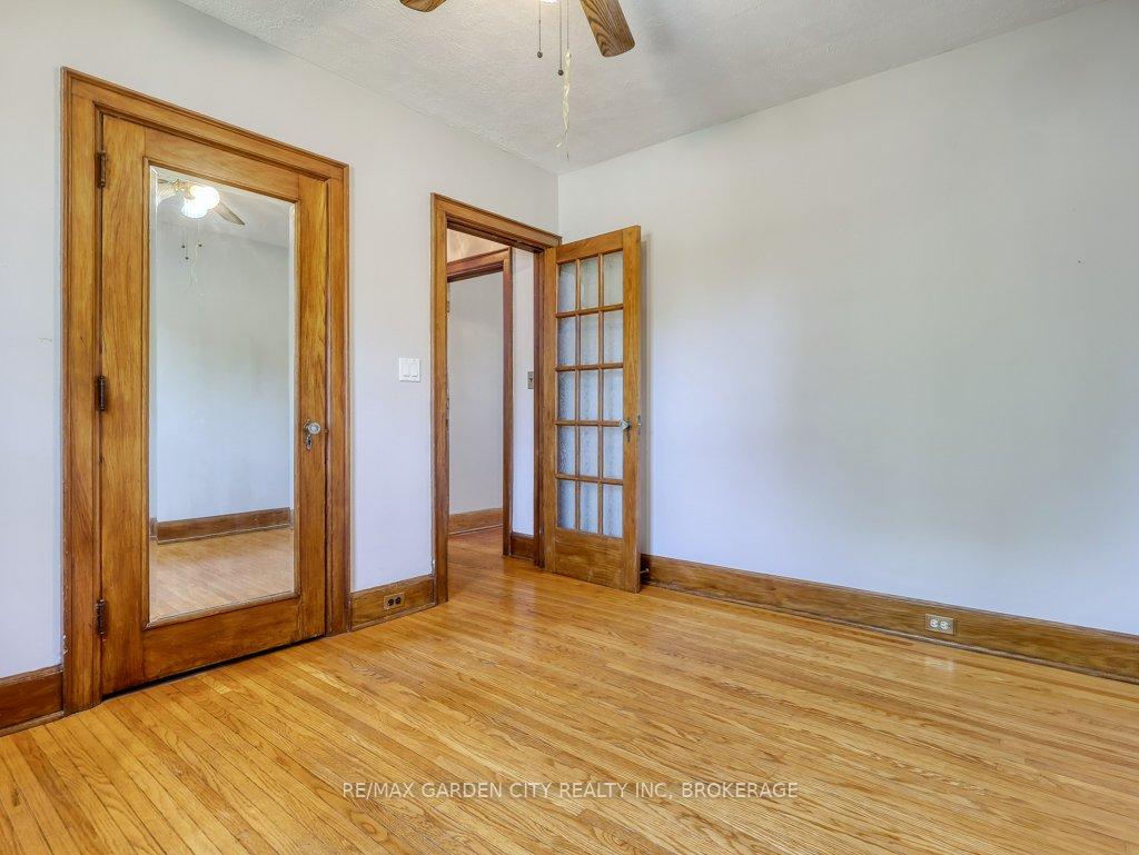 Photo 16 of 192A Ontario Street, St. Catharines, Downtown — HOMEH
