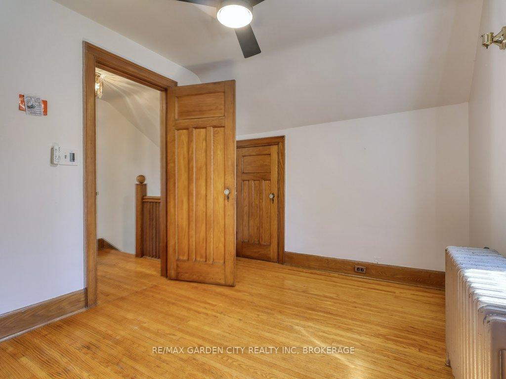Photo 18 of 192A Ontario Street, St. Catharines, Downtown — HOMEH