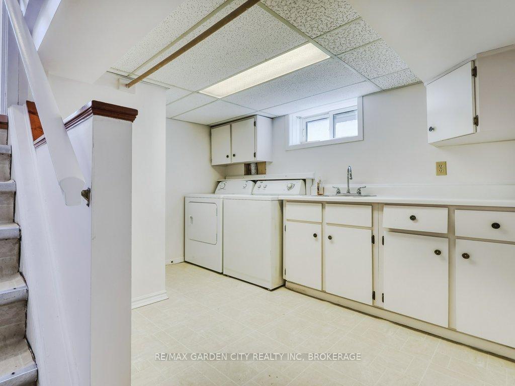Photo 23 of 192A Ontario Street, St. Catharines, Downtown — HOMEH