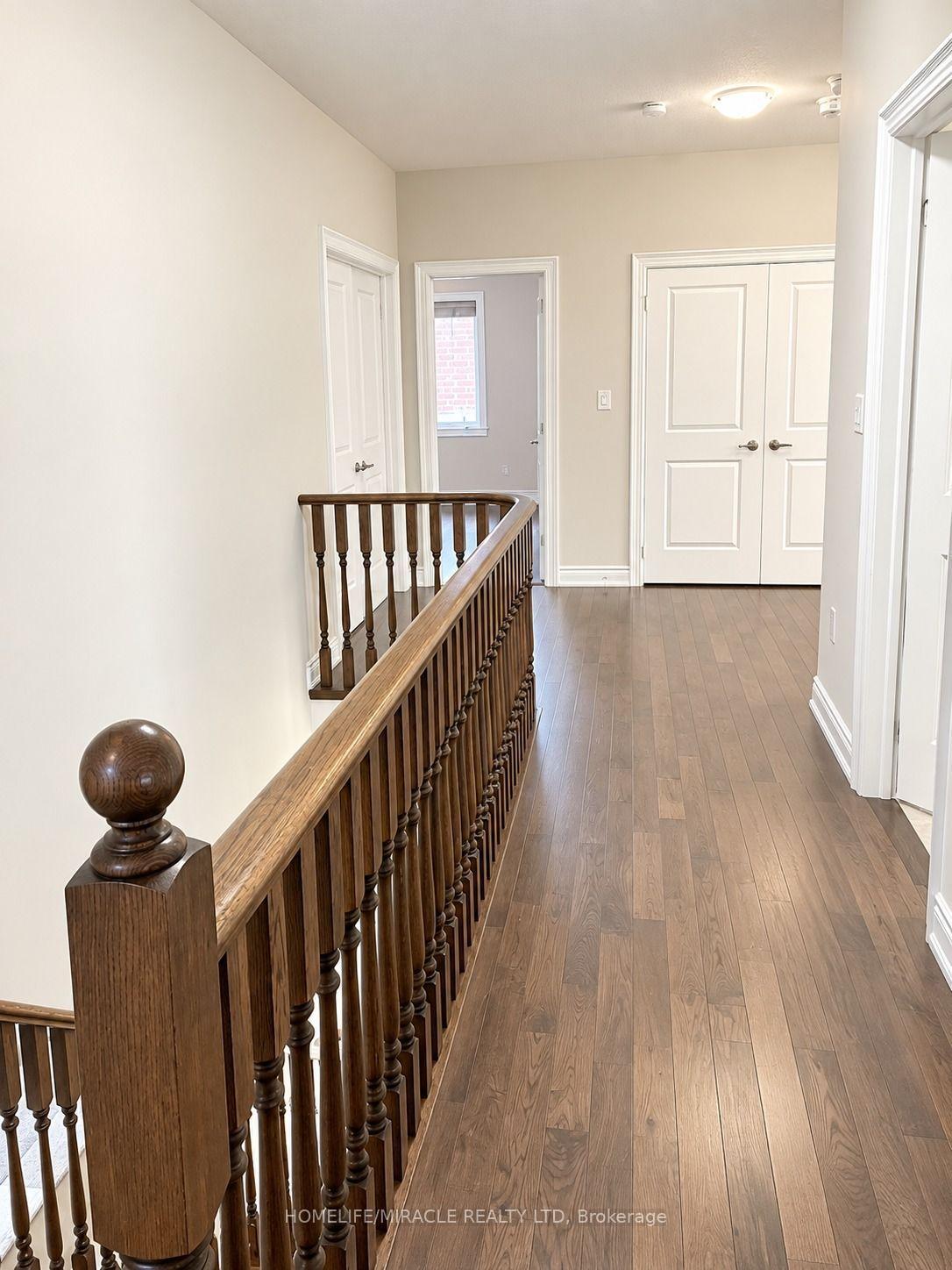 Photo 13 of 11 Hertonia Street, Brampton, Toronto Gore Rural Estate — HOMEH