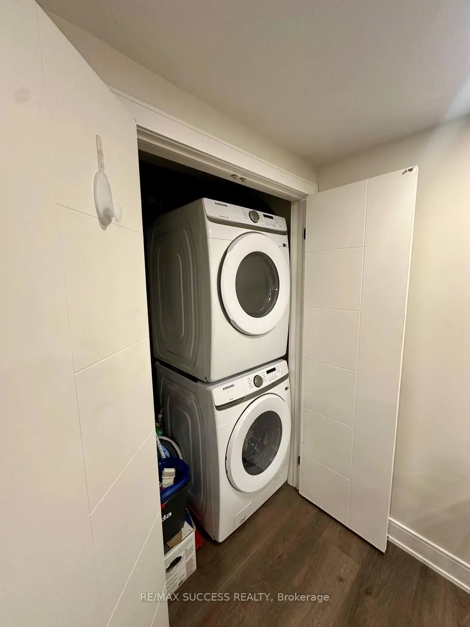 Photo 21 of Unit Lower unit, 566 Yates Drive, Milton, Coates — HOMEH