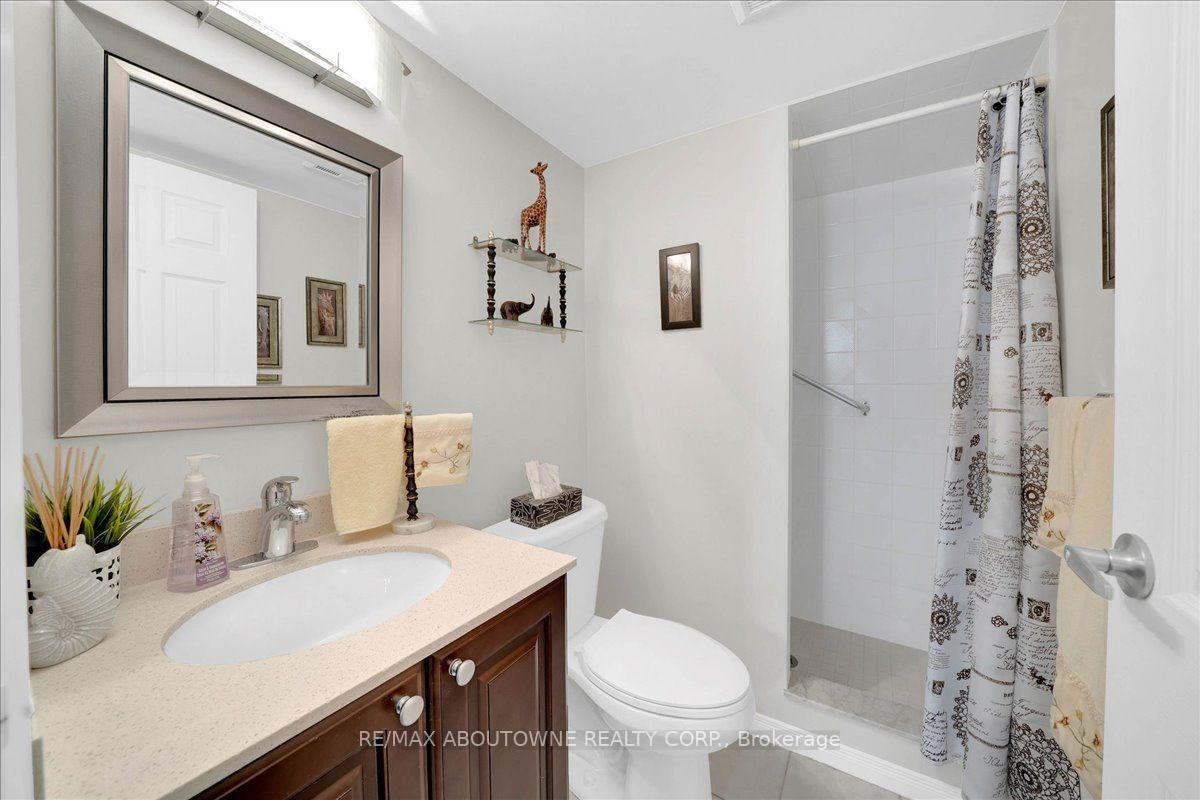 Photo 19 of Unit 203, 3499 Upper Middle Road, Burlington, Headon — HOMEH
