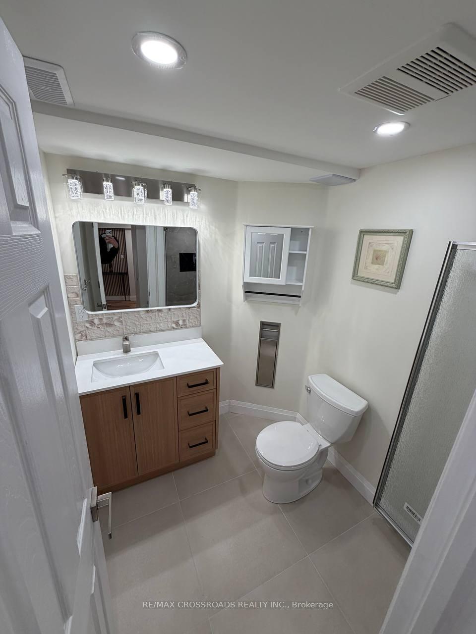 Photo 12 of Unit Lower, 74 Turnbridge Road, Aurora, Bayview Wellington — HOMEH