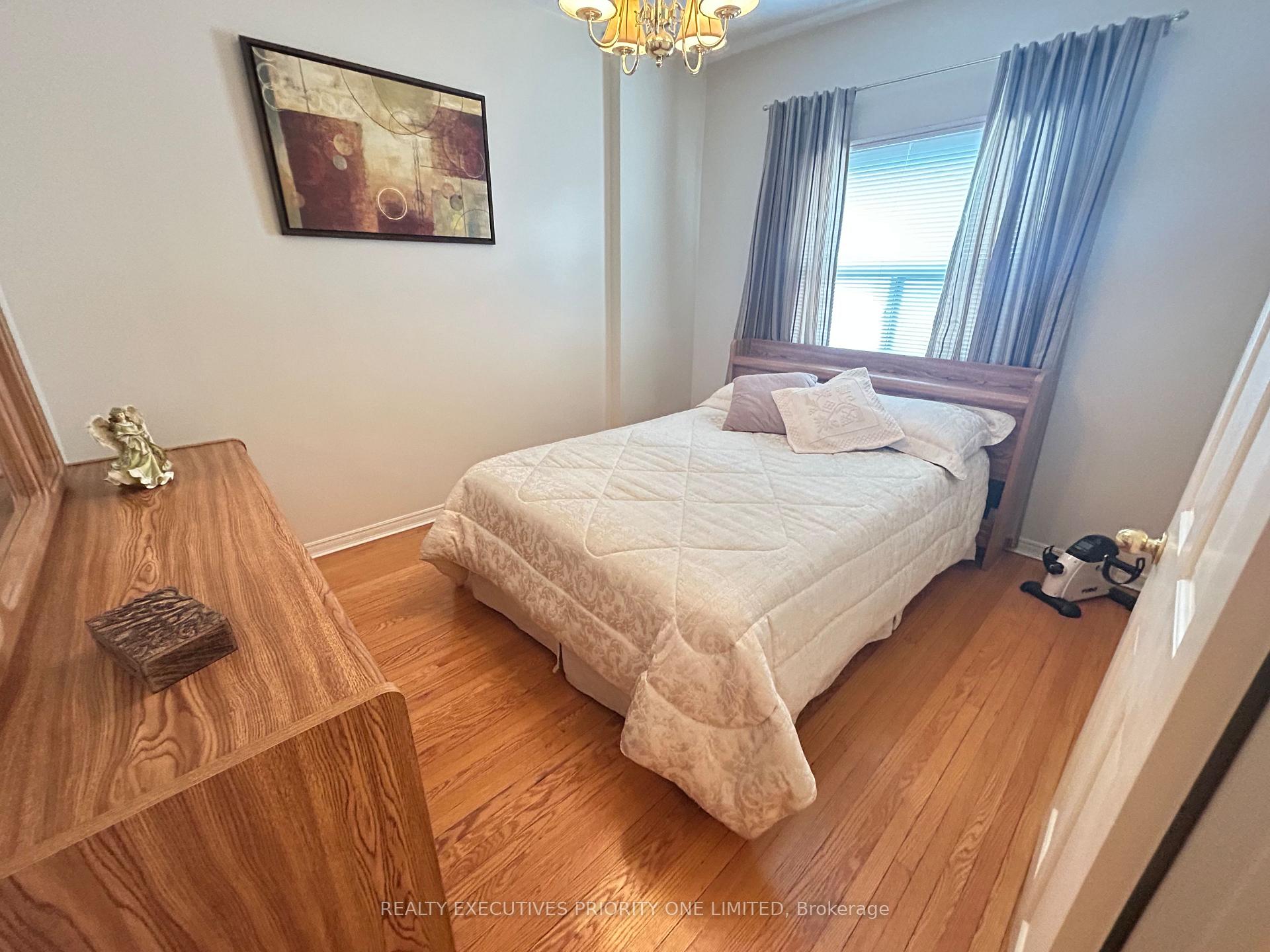 Photo 7 of 224 Caledonia Road, Toronto, Corso Italia-Davenport — HOMEH