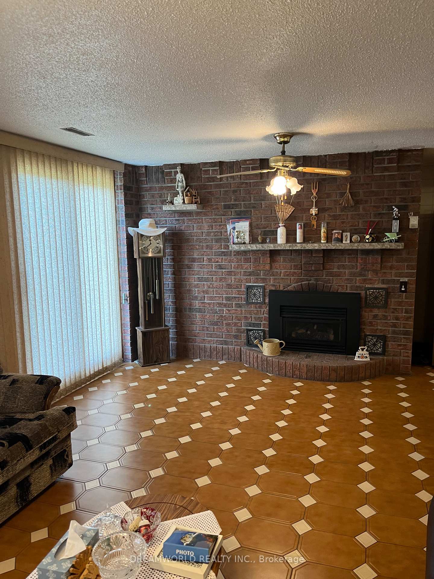 Photo 18 of 86 Arleta Avenue, North York, Glenfield-Jane Heights — HOMEH