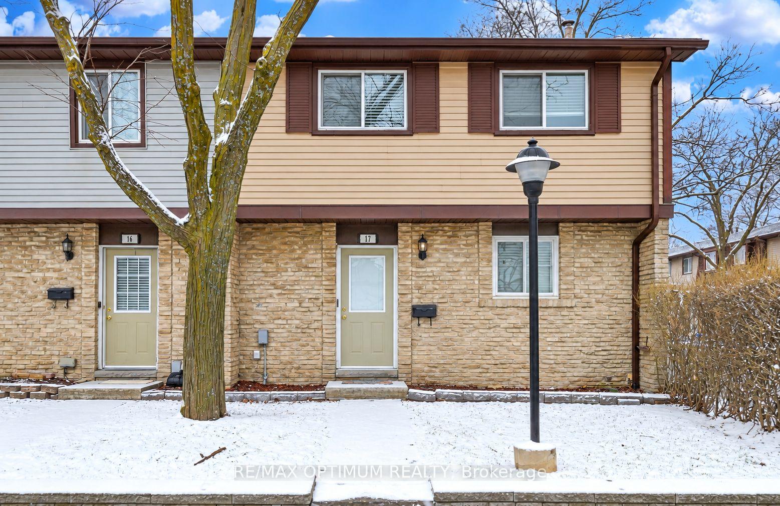 Photo 2 of Unit 17, 45 Hansen Road N, Brampton, Madoc — HOMEH