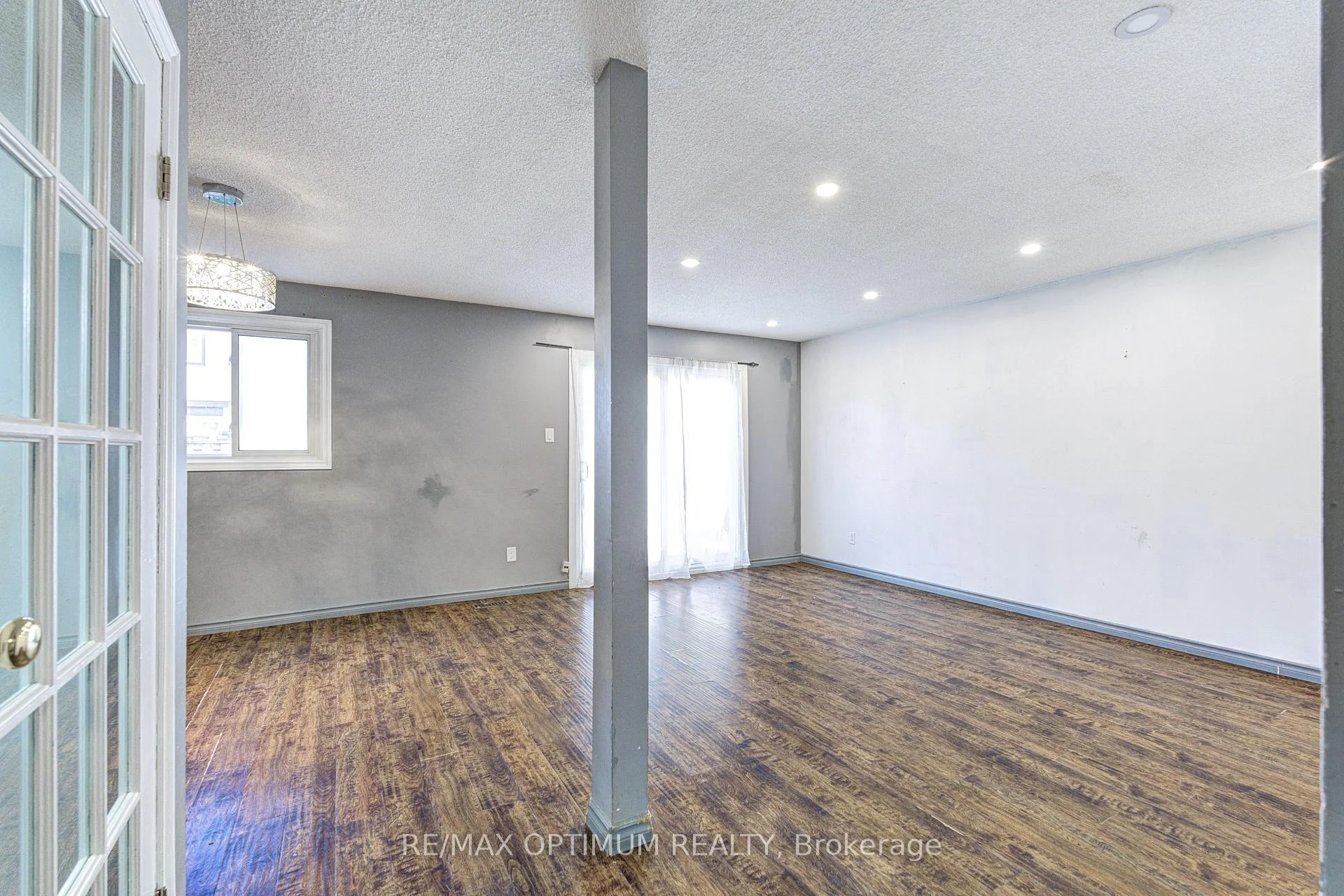 Photo 9 of Unit 17, 45 Hansen Road N, Brampton, Madoc — HOMEH