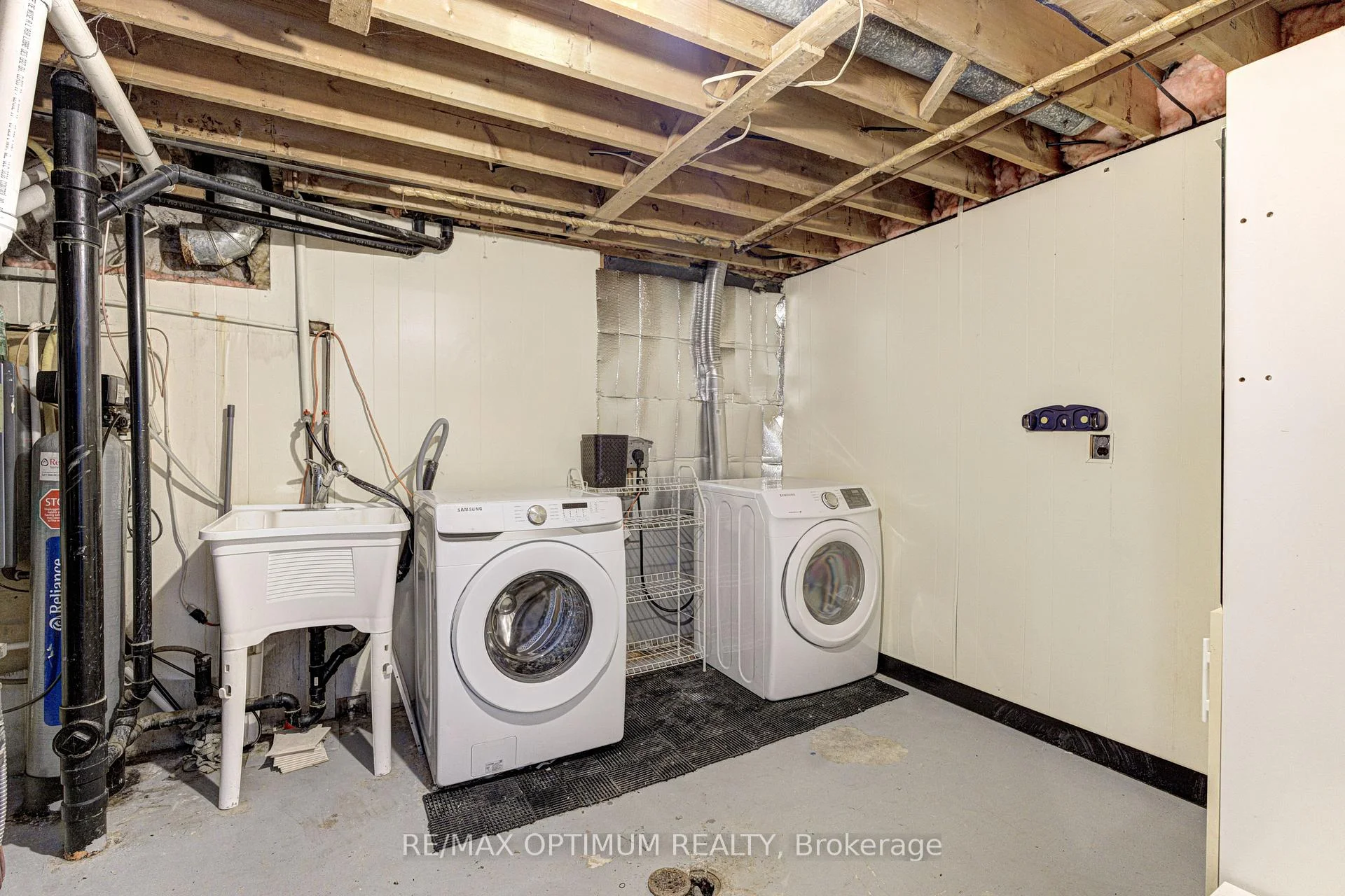 Photo 26 of Unit 17, 45 Hansen Road N, Brampton, Madoc — HOMEH