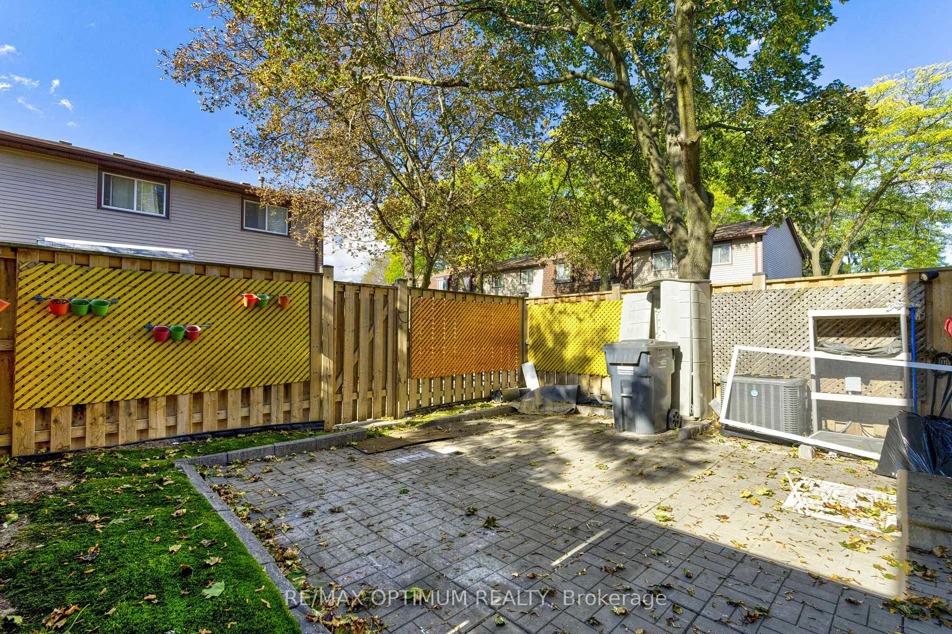 Photo 28 of Unit 17, 45 Hansen Road N, Brampton, Madoc — HOMEH