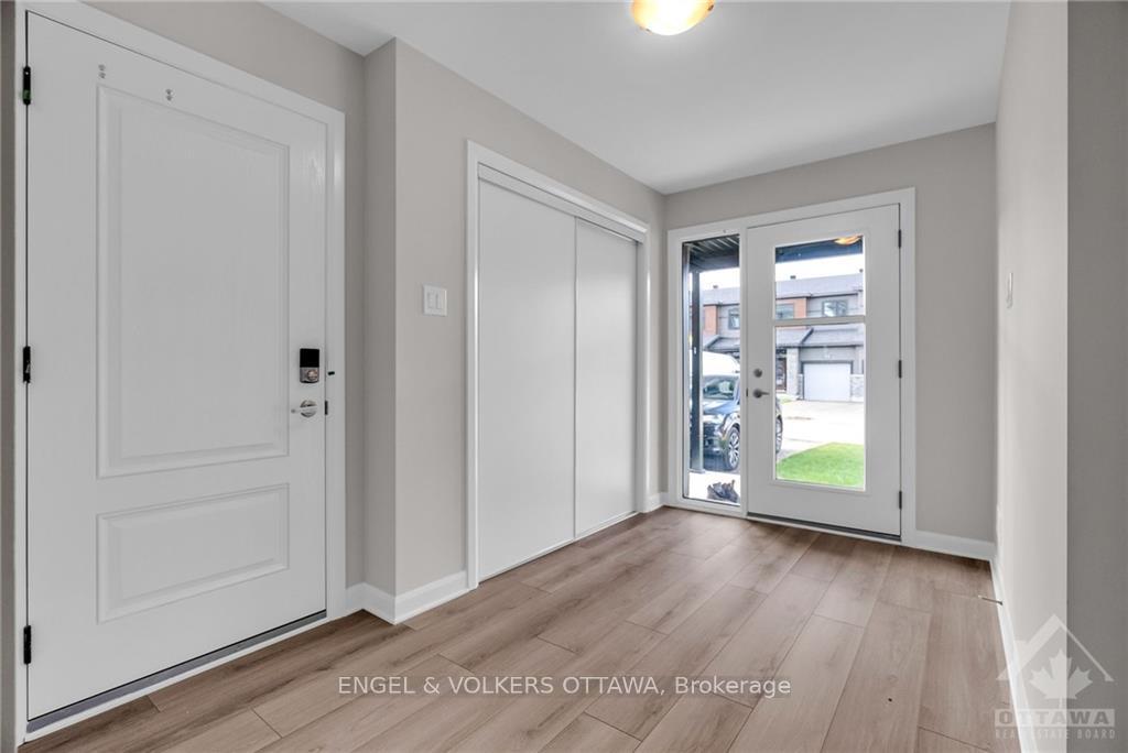 Photo 5 of 313 Gisborne Place, Ottawa, Kanata - Morgan's Grant/South March — HOMEH