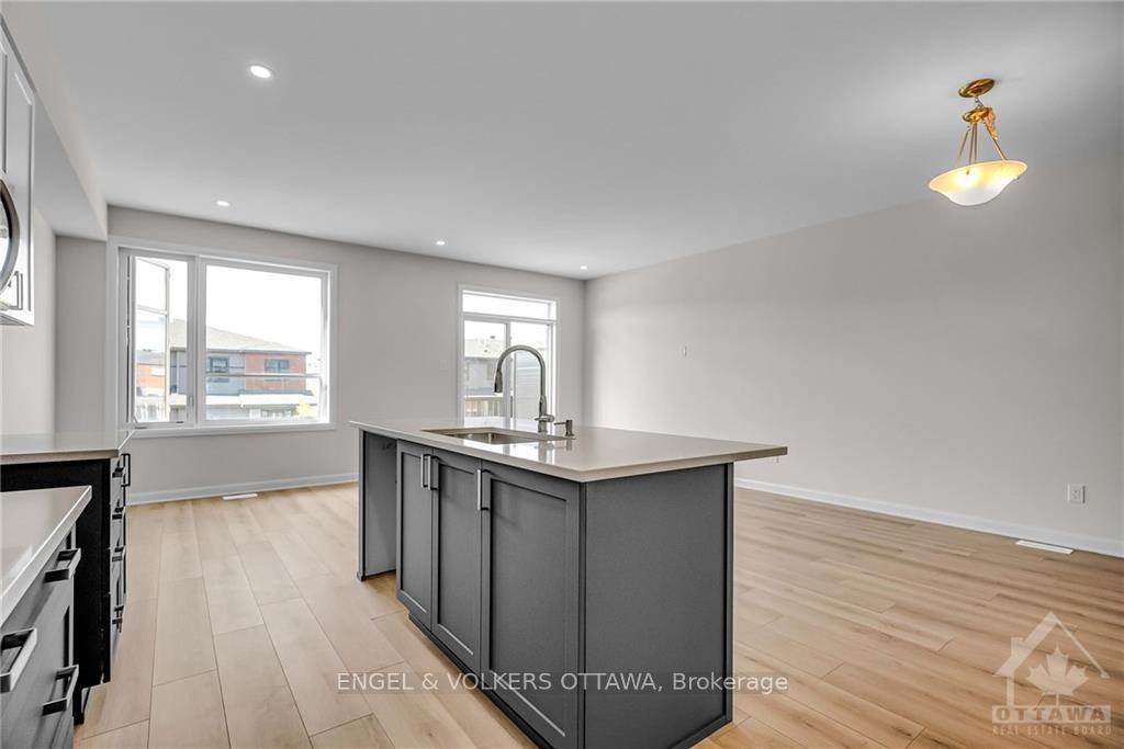 Photo 14 of 313 Gisborne Place, Ottawa, Kanata - Morgan's Grant/South March — HOMEH