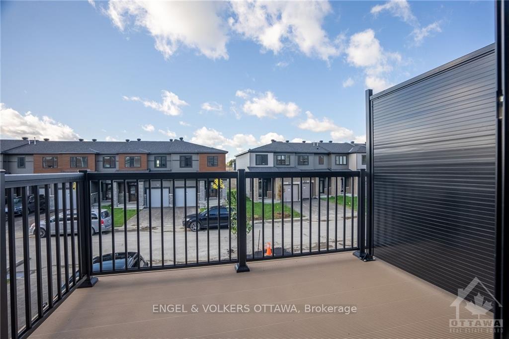 Photo 17 of 313 Gisborne Place, Ottawa, Kanata - Morgan's Grant/South March — HOMEH