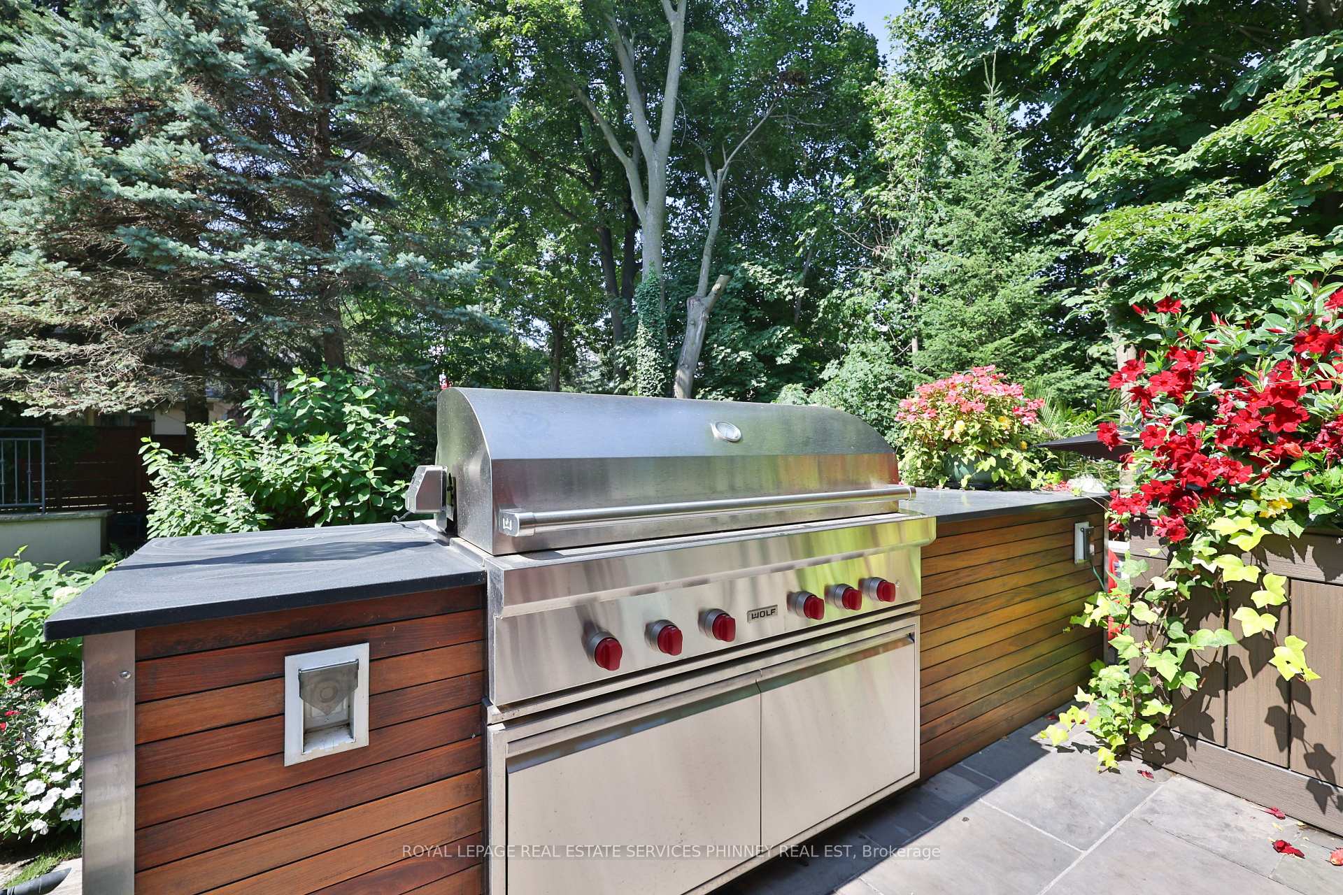 Photo 41 of 541 Arrowhead Road, Mississauga, Lorne Park — HOMEH