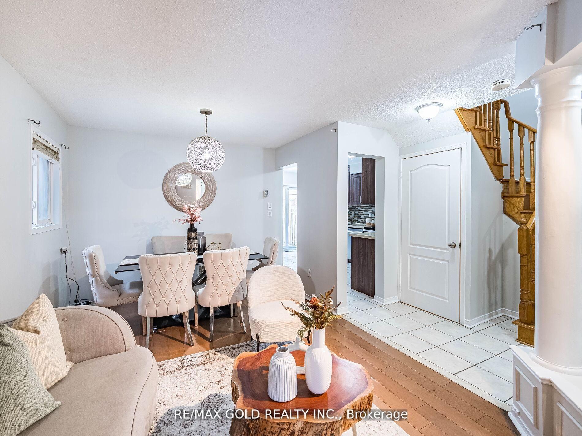 Photo 6 of 33 Fiddleneck Crescent, Brampton, Sandringham-Wellington — HOMEH
