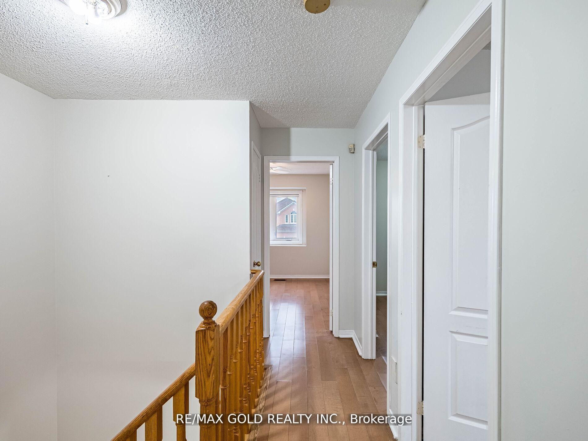 Photo 25 of 33 Fiddleneck Crescent, Brampton, Sandringham-Wellington — HOMEH