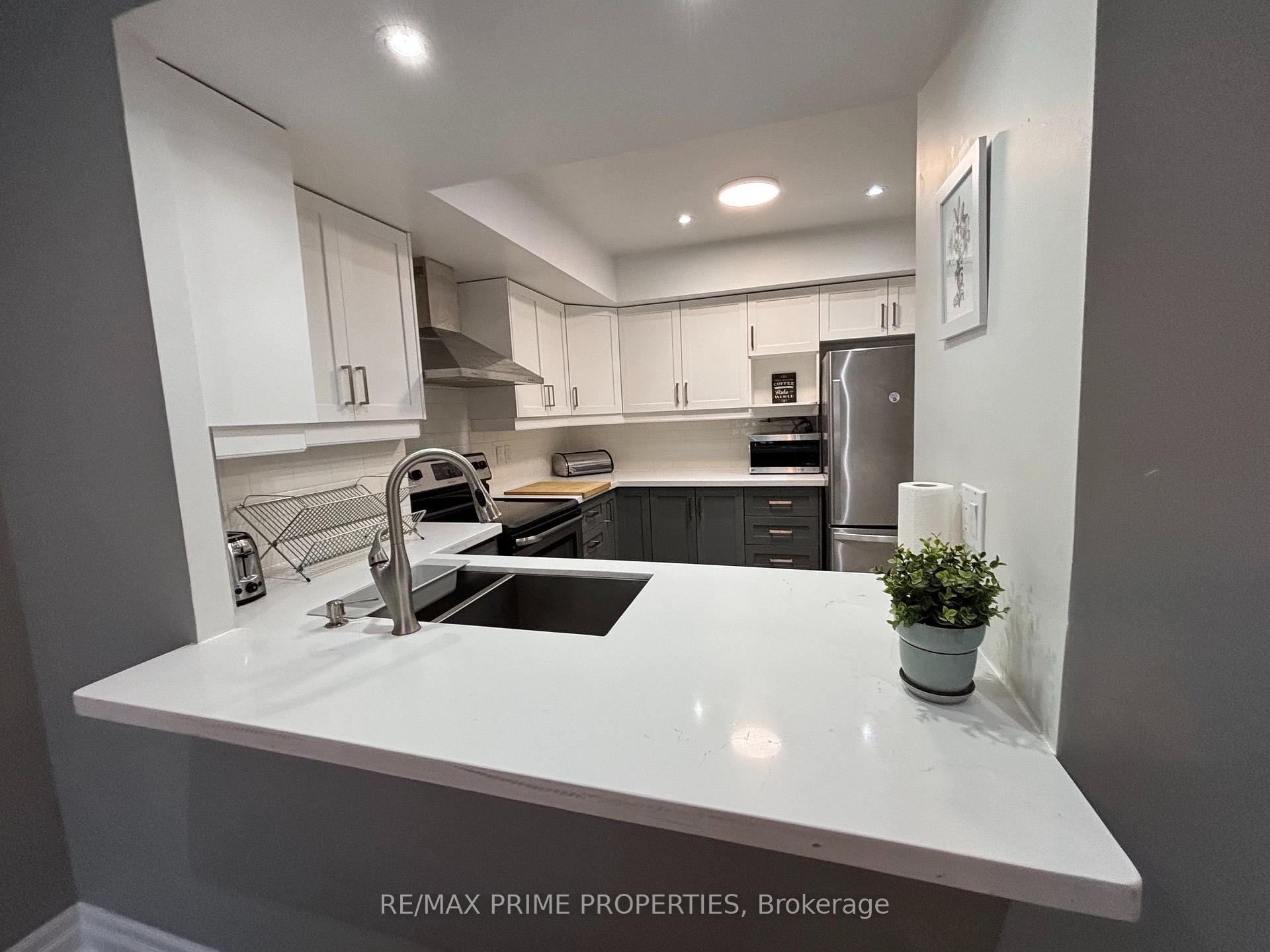 Photo 6 of Unit 1133, 5 Everson Drive, North York, Willowdale East — HOMEH