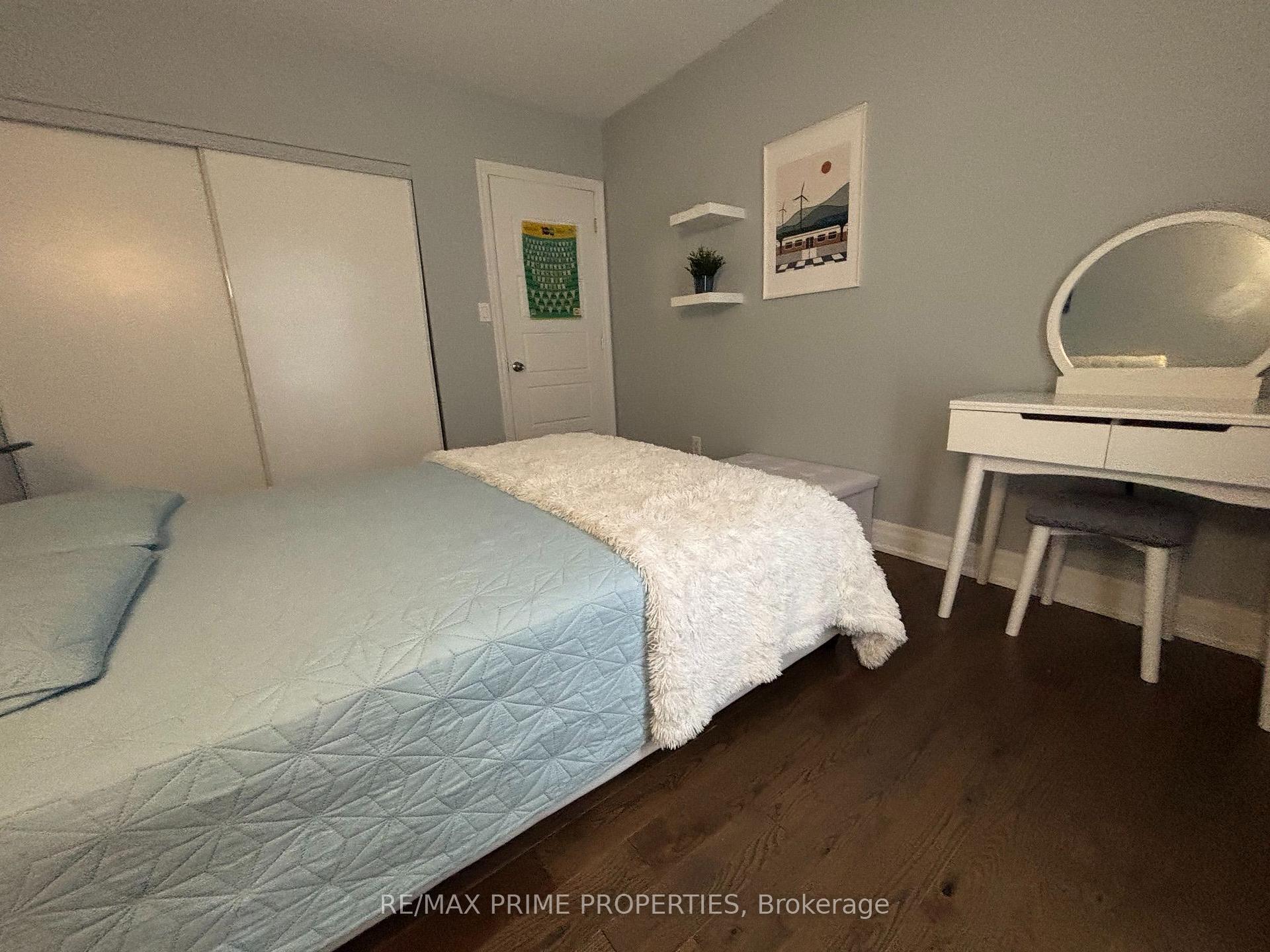 Photo 11 of Unit 1133, 5 Everson Drive, North York, Willowdale East — HOMEH