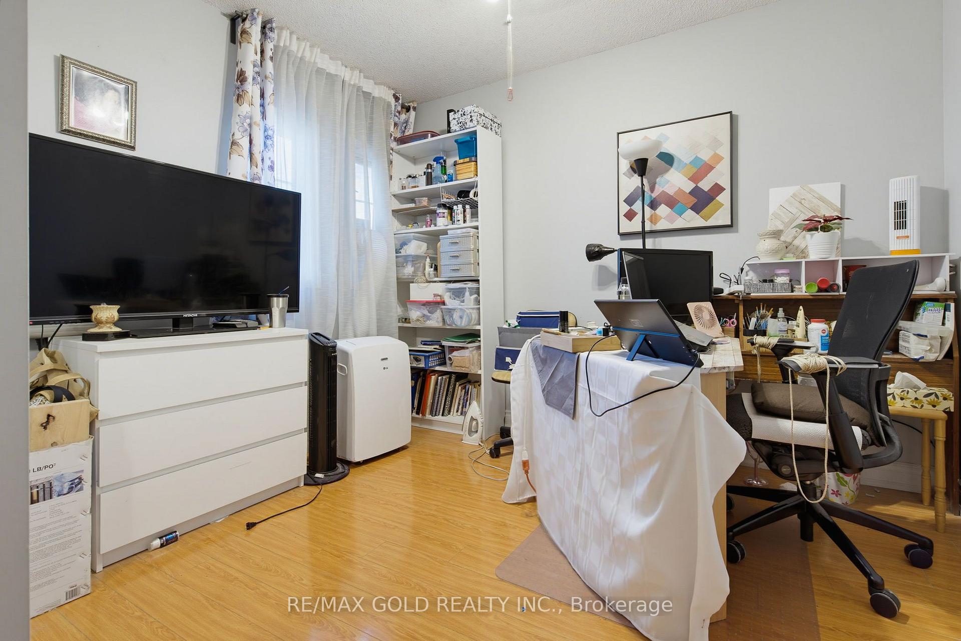Photo 21 of 51 Alaskan Summit Court, Brampton, Sandringham-Wellington — HOMEH
