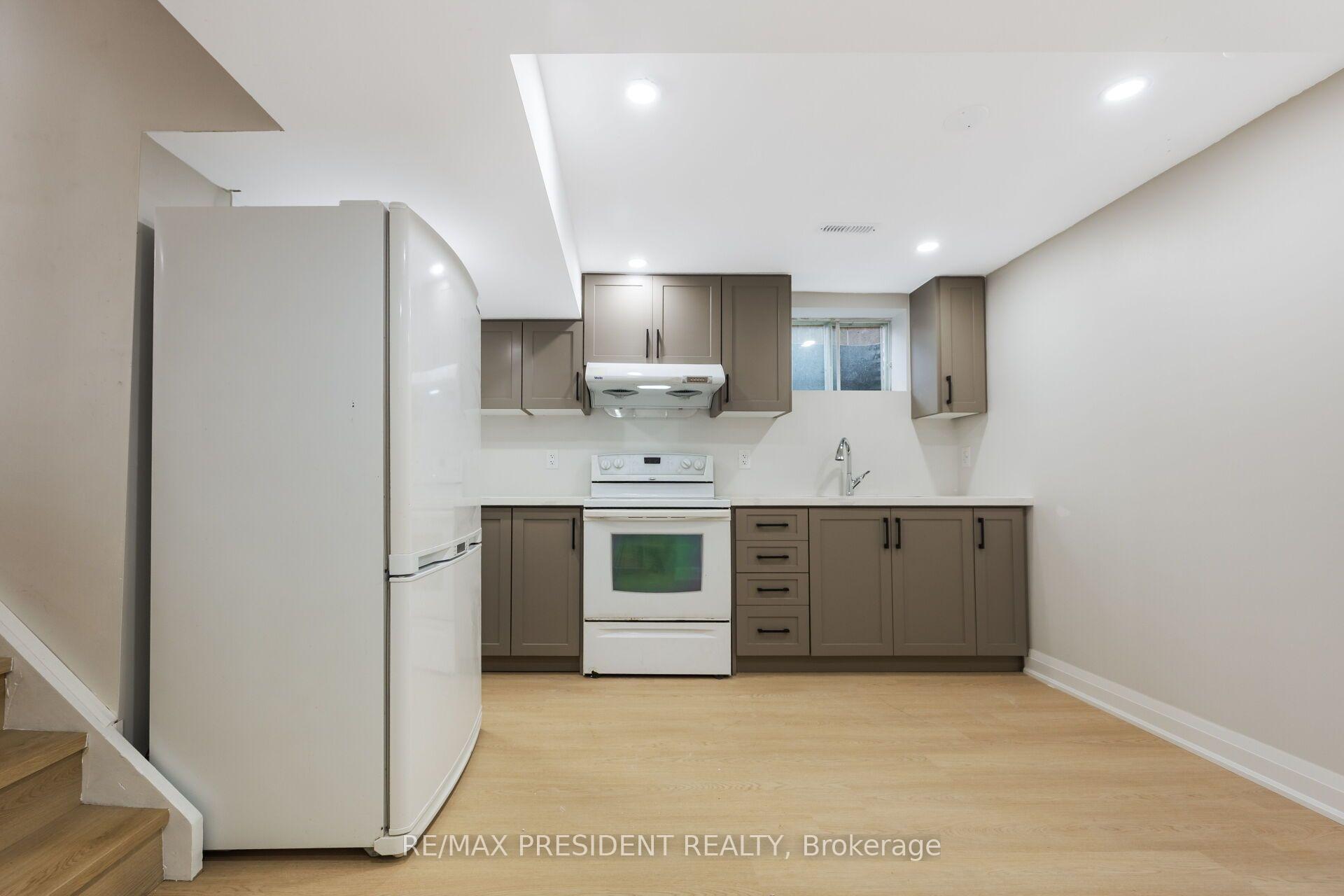 Photo 37 of 5 Simmons Boulevard, Brampton, Madoc — HOMEH