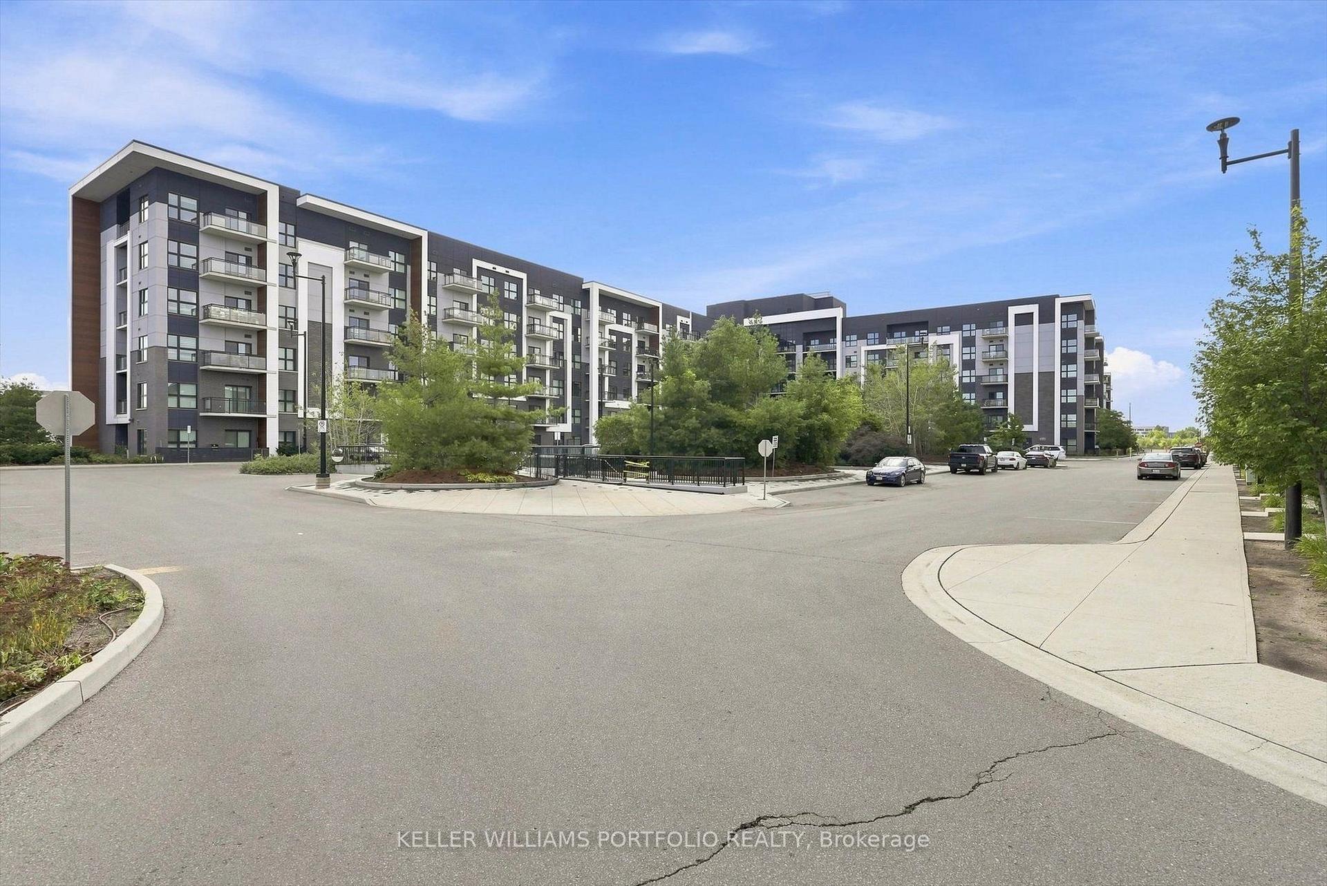 Front of Unit 312, 128 Grovewood Common