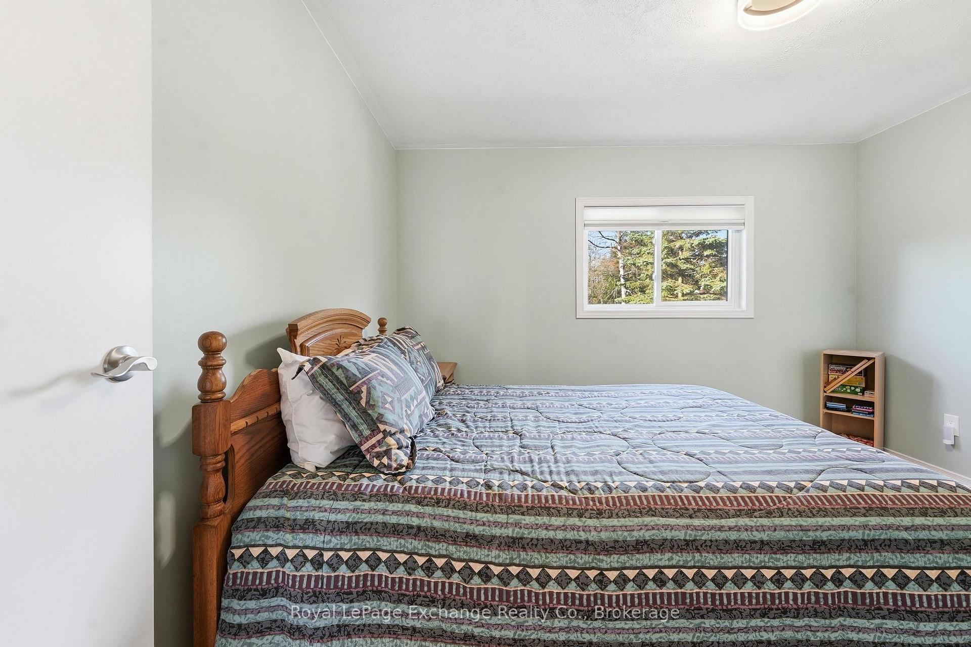 Photo 22 of 924 Tanglewood Drive, Huron-Kinloss — HOMEH