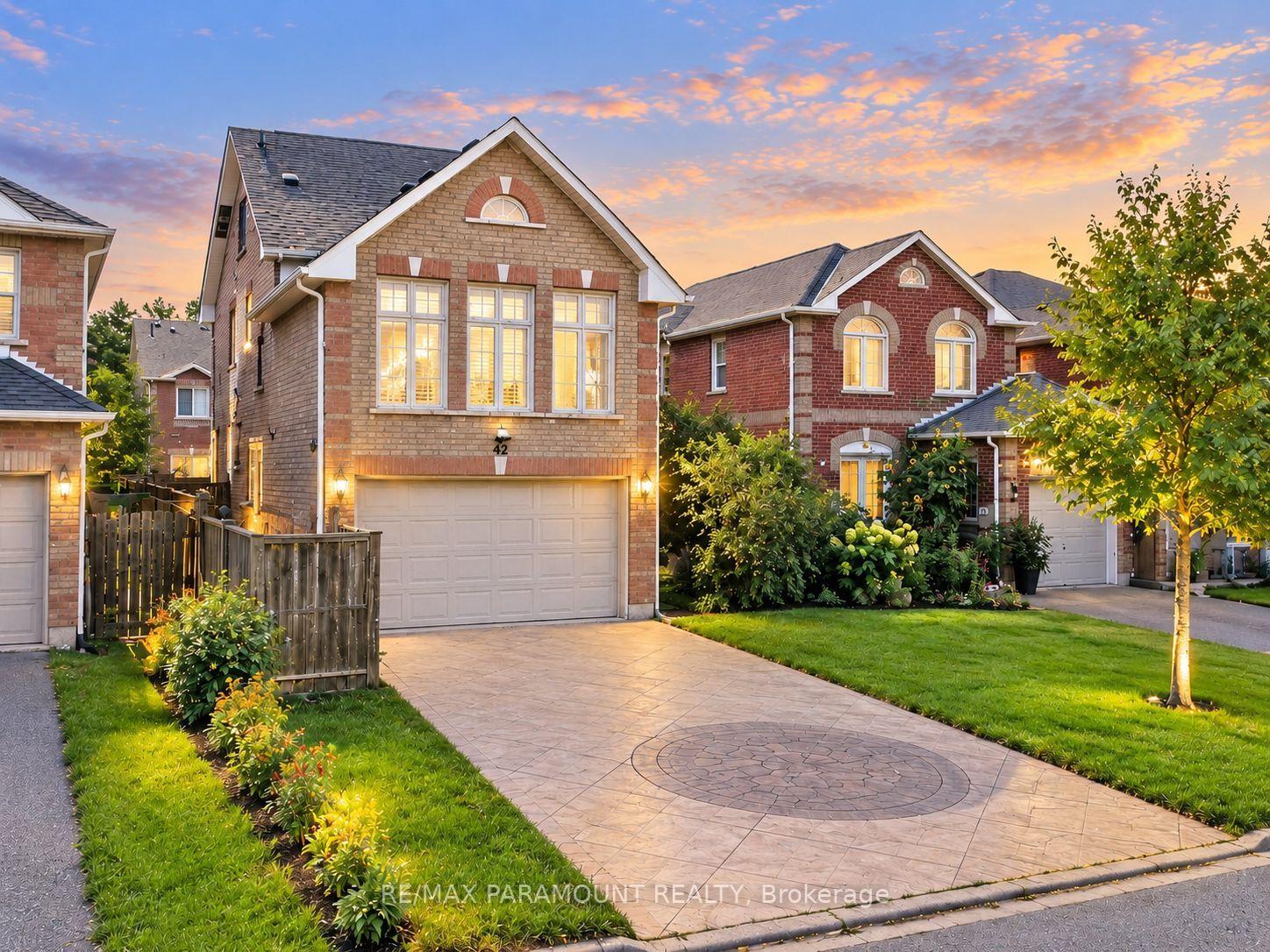 Photo 5 of 42 Ripley Crescent, Brampton, Fletcher's West — HOMEH