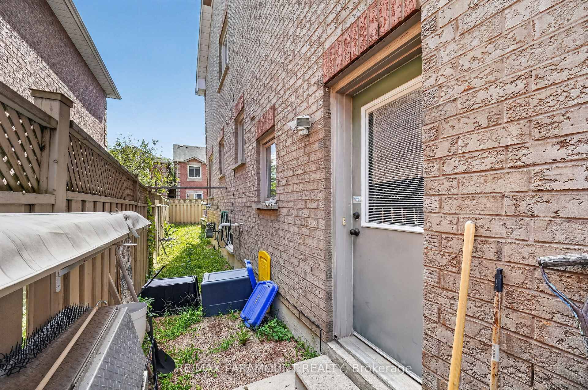 Photo 73 of 42 Ripley Crescent, Brampton, Fletcher's West — HOMEH