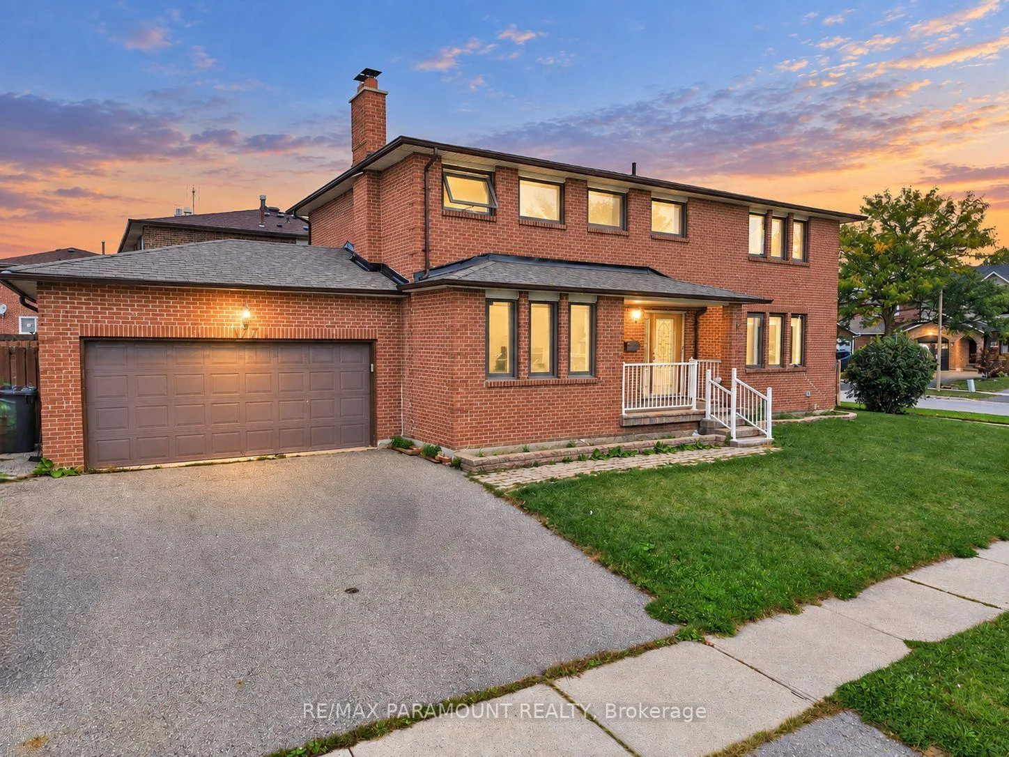 Photo 6 of 42 Ripley Crescent, Brampton, Fletcher's West — HOMEH