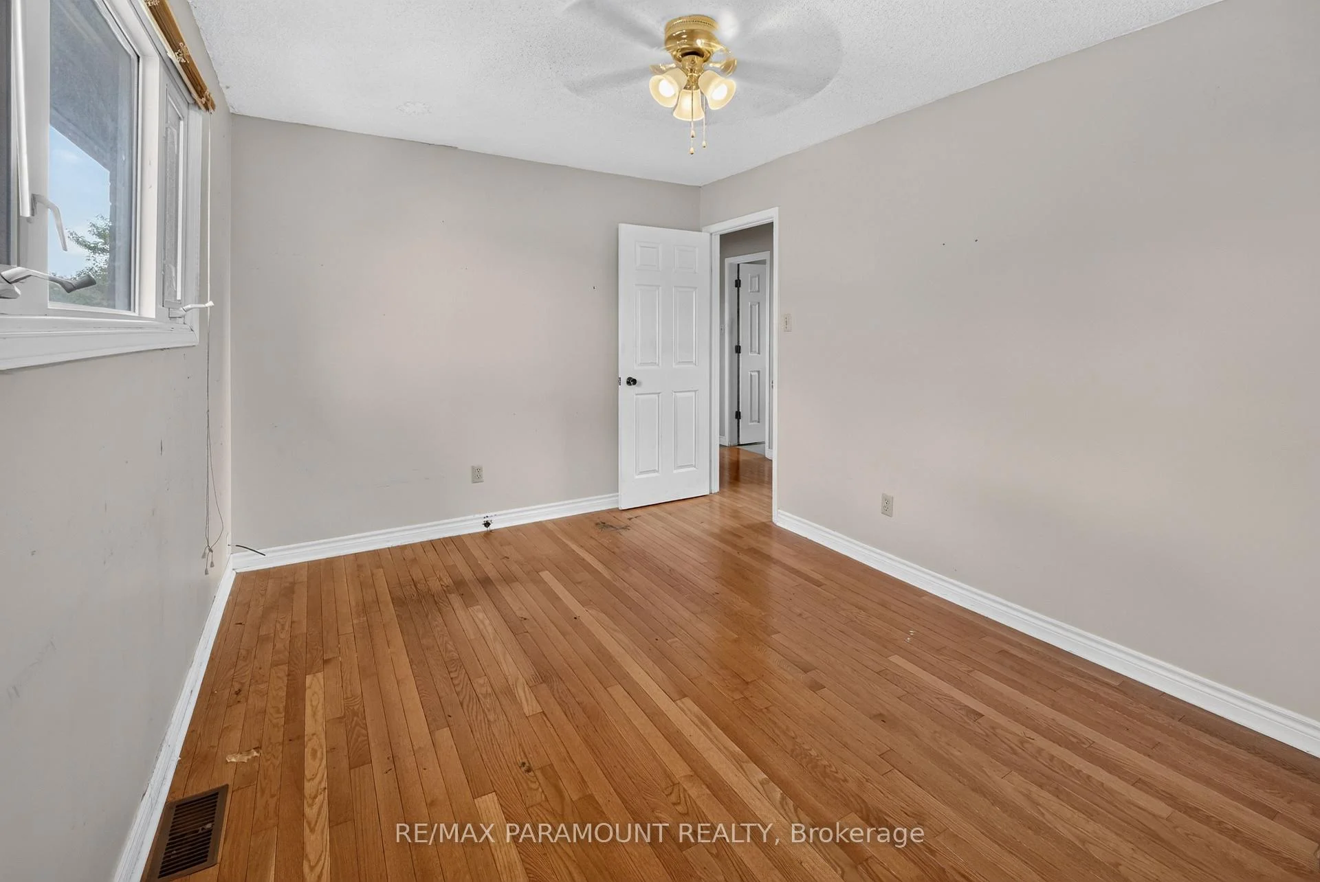 Photo 41 of 42 Ripley Crescent, Brampton, Fletcher's West — HOMEH