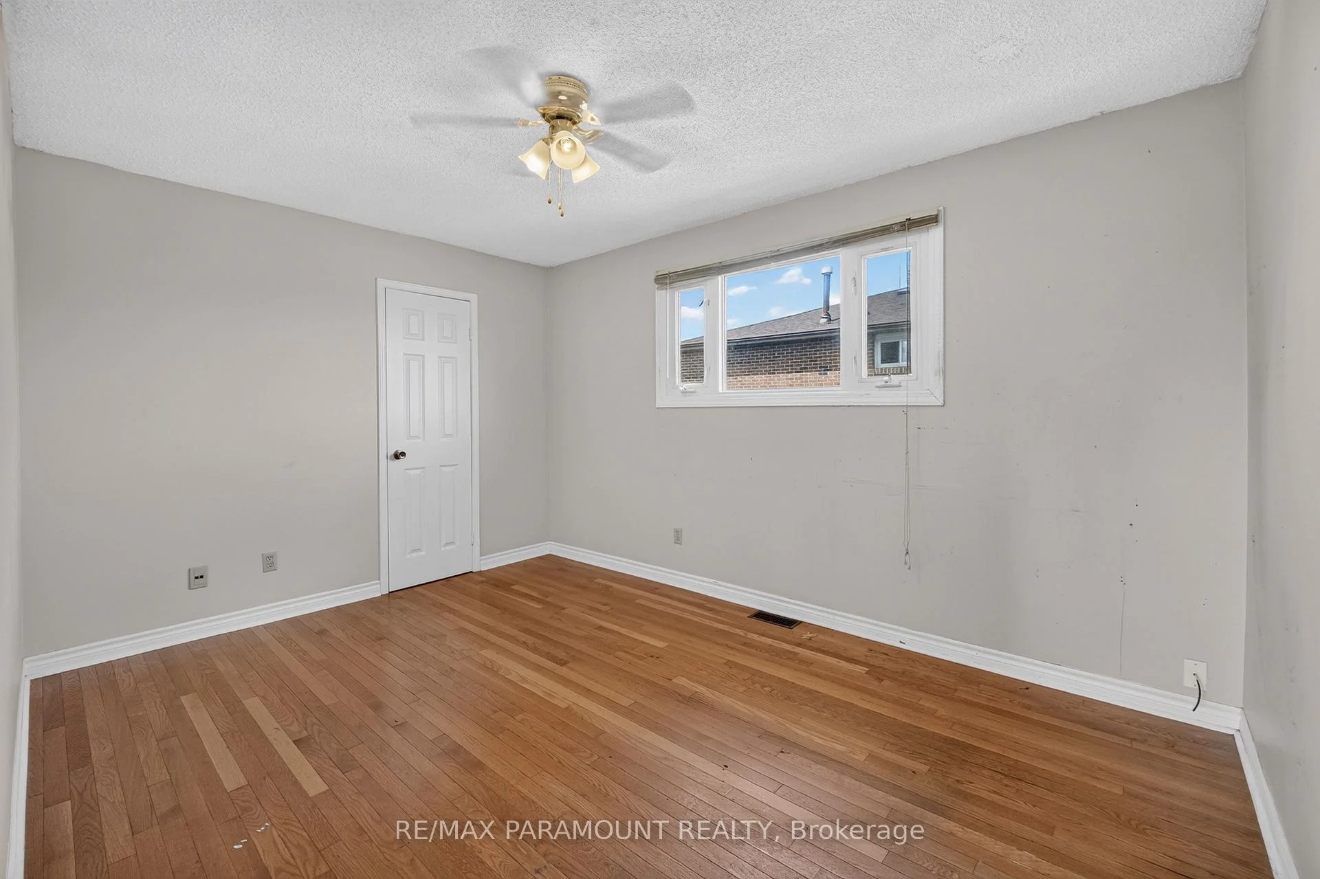 Photo 46 of 42 Ripley Crescent, Brampton, Fletcher's West — HOMEH