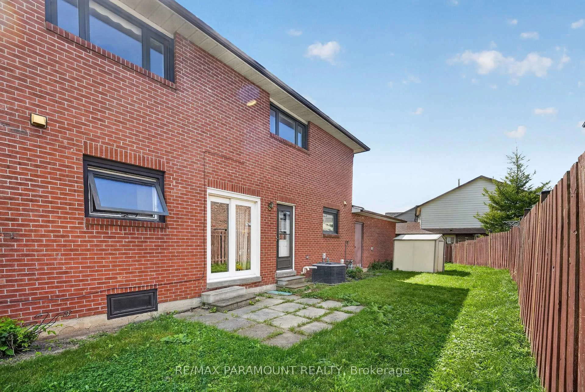 Photo 92 of 42 Ripley Crescent, Brampton, Fletcher's West — HOMEH