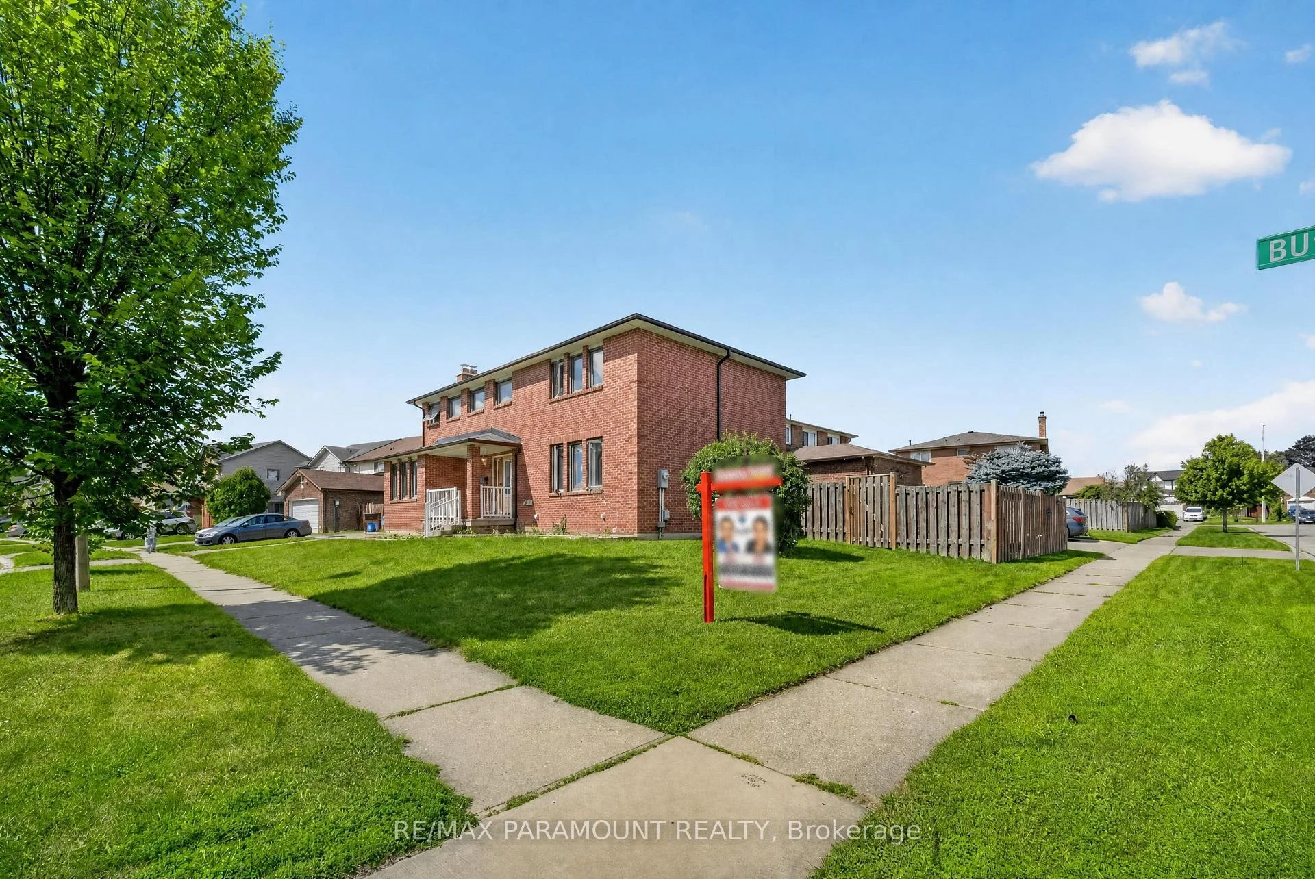 Photo 98 of 42 Ripley Crescent, Brampton, Fletcher's West — HOMEH