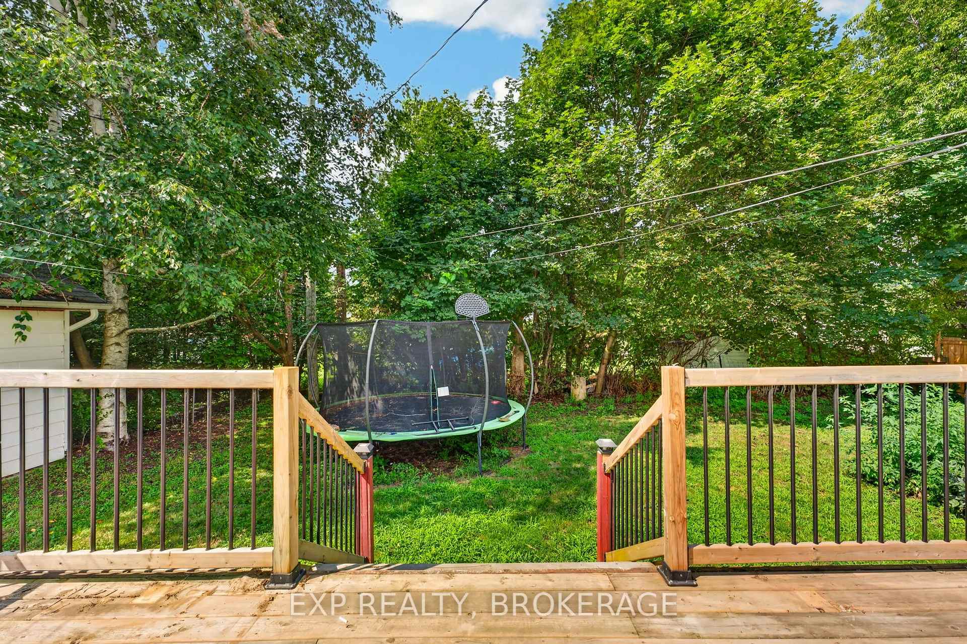 Photo 19 of 650 Hillside Drive, Gananoque, Gananoque — HOMEH