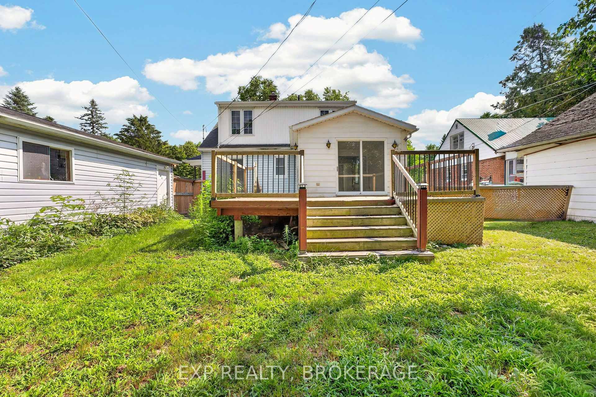 Photo 20 of 650 Hillside Drive, Gananoque, Gananoque — HOMEH