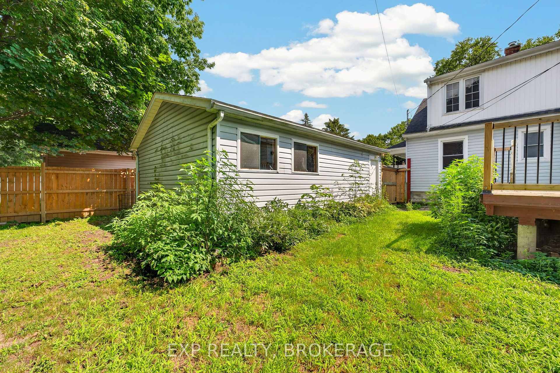 Photo 21 of 650 Hillside Drive, Gananoque, Gananoque — HOMEH