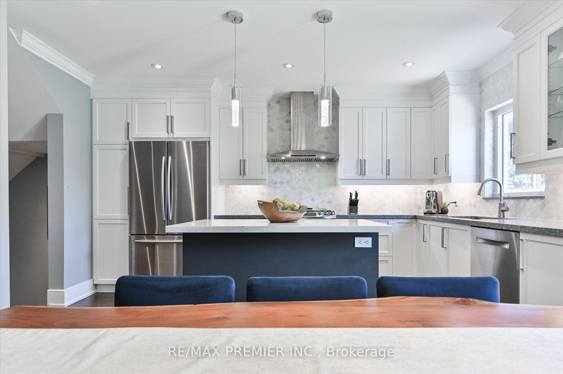 Photo 12 of 4 Archbury Circle, Caledon, Bolton East — HOMEH