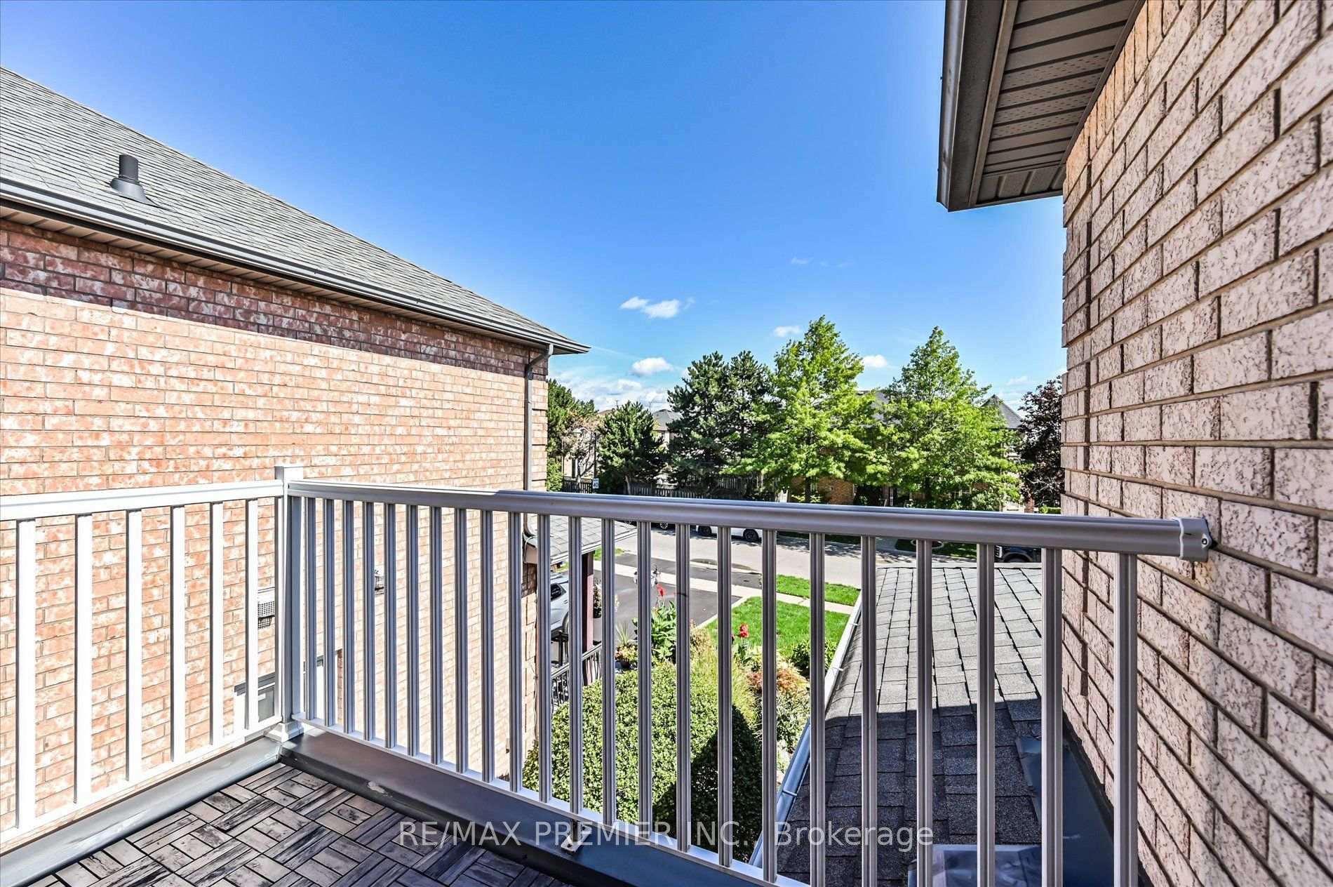 Photo 23 of 4 Archbury Circle, Caledon, Bolton East — HOMEH