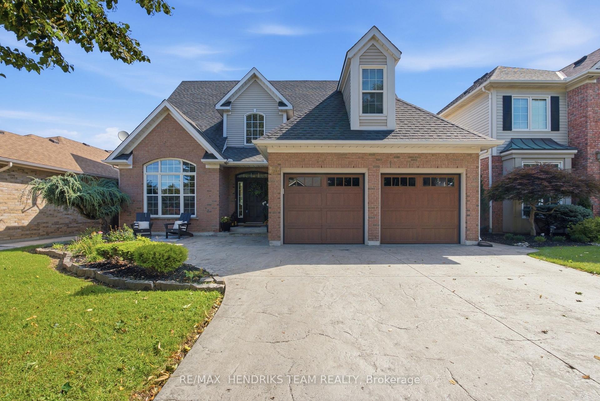 Photo 1 of 26 Countryside Drive, St. Catharines, Grapeview — HOMEH
